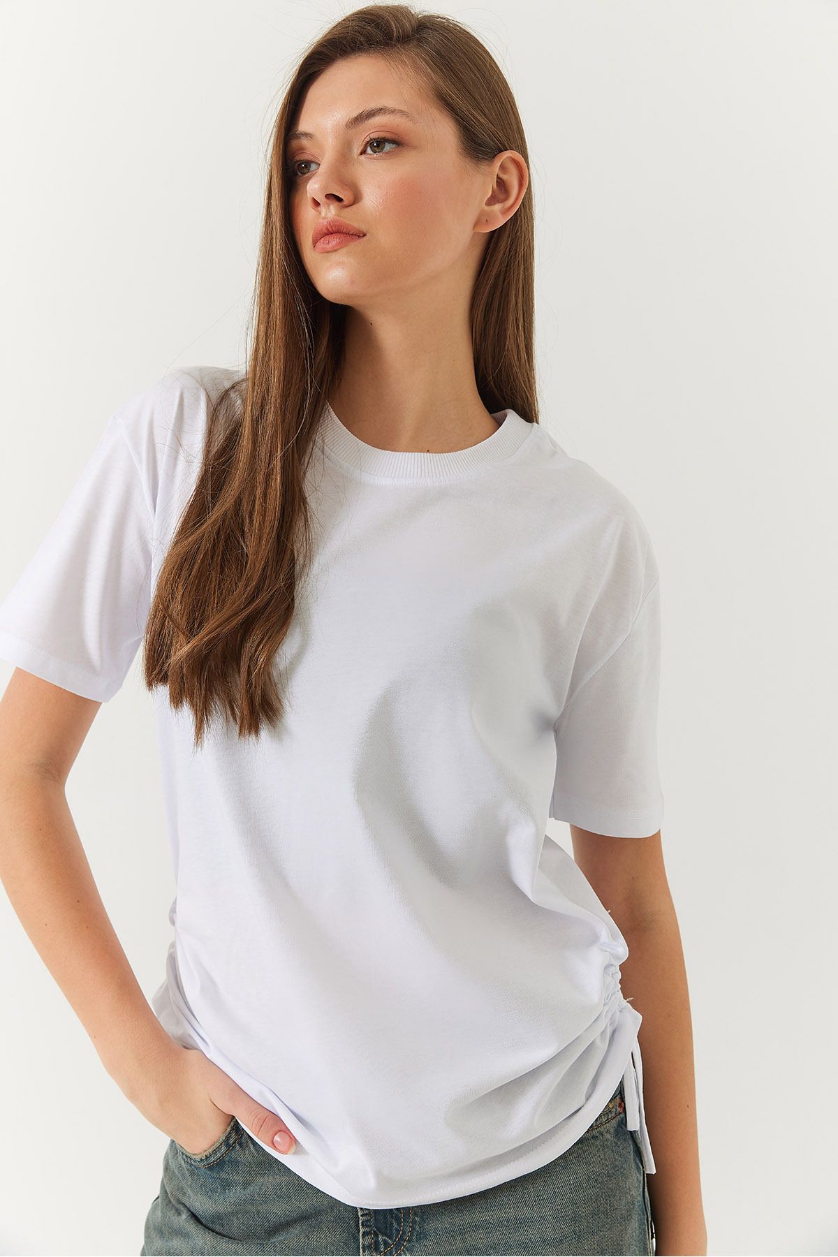 Bianco Lucci-Γυναικείο μπλουζάκι Basic Basic Gathered Side 60602003 3