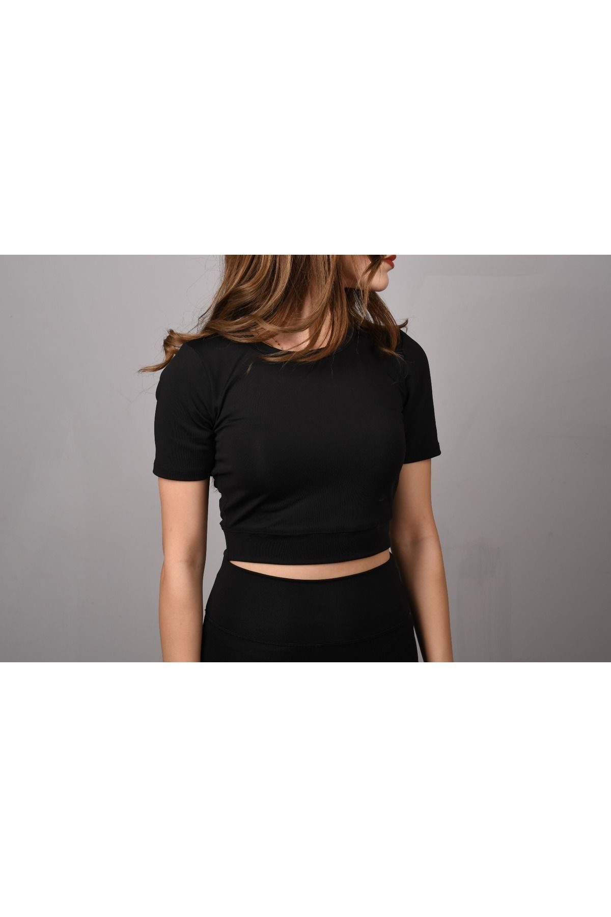 AVK MODA Dalgıç kumaş crop tshirt