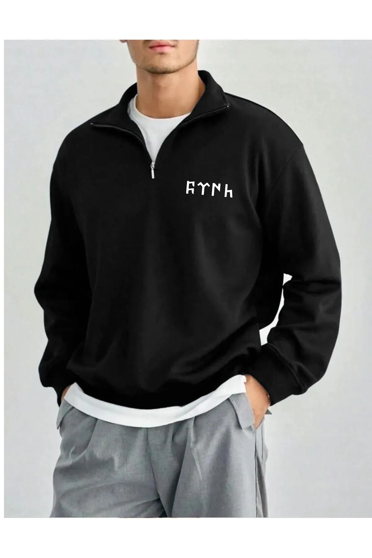 Unisex Yarım Fermuarlı Göktürk Yazı Baskılı Siyah Sweatshirt