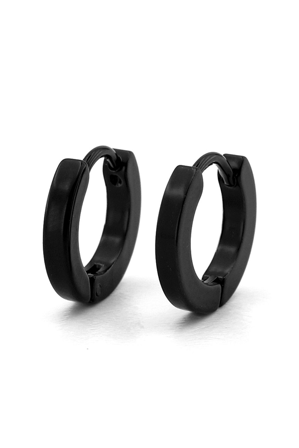 Solfera-Fine Black Color Stainless Steel 2.4mm Thickness Hoop Unisex Earrings 1