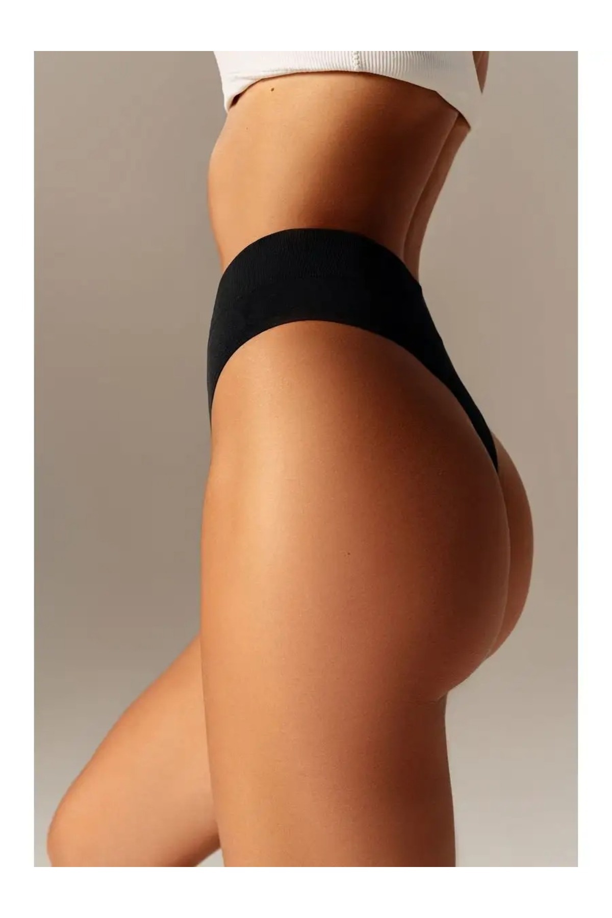 MİSTİRİK-Navelli Model Non-Marking Soft Plain Knitted Thong Model Panties Black Color 2