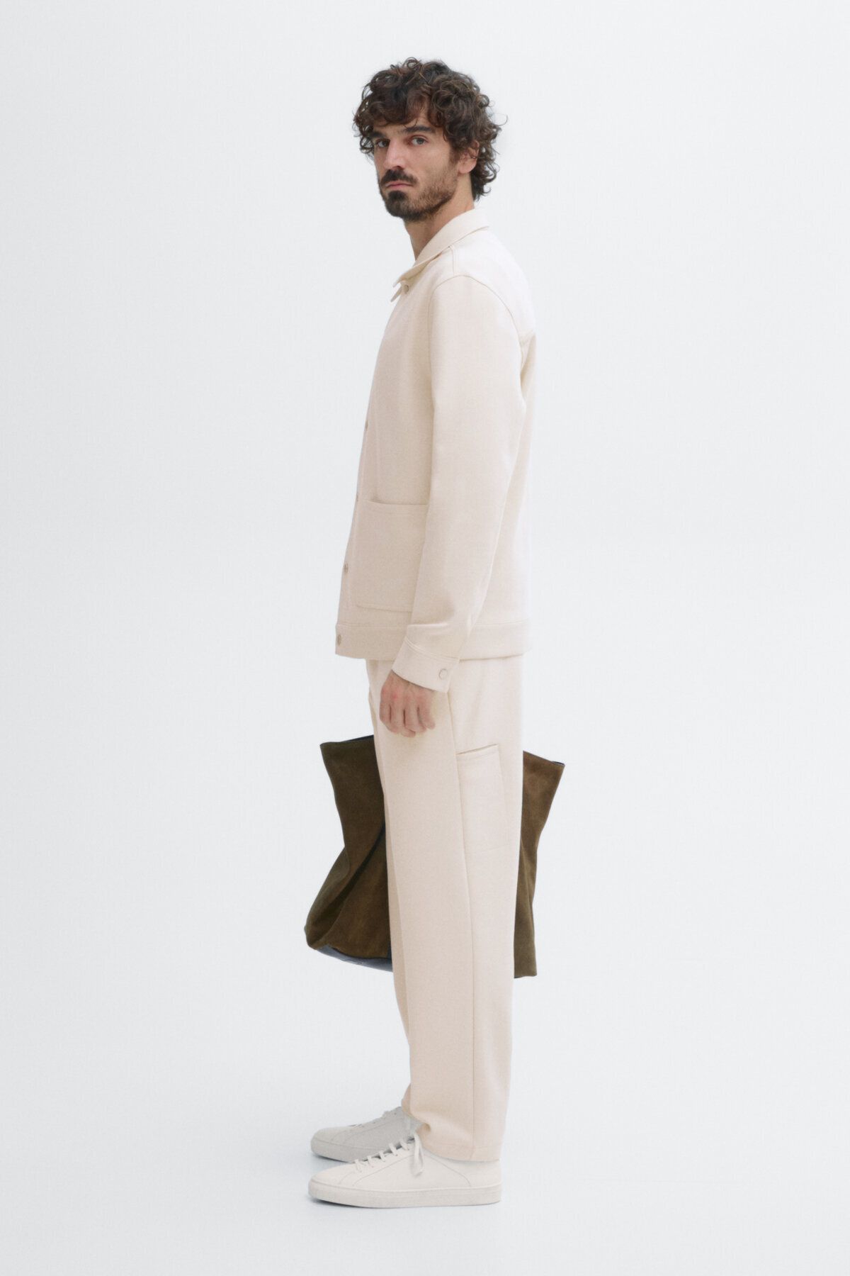 شلوار با جزئیات جیب کناری Massimo Dutti