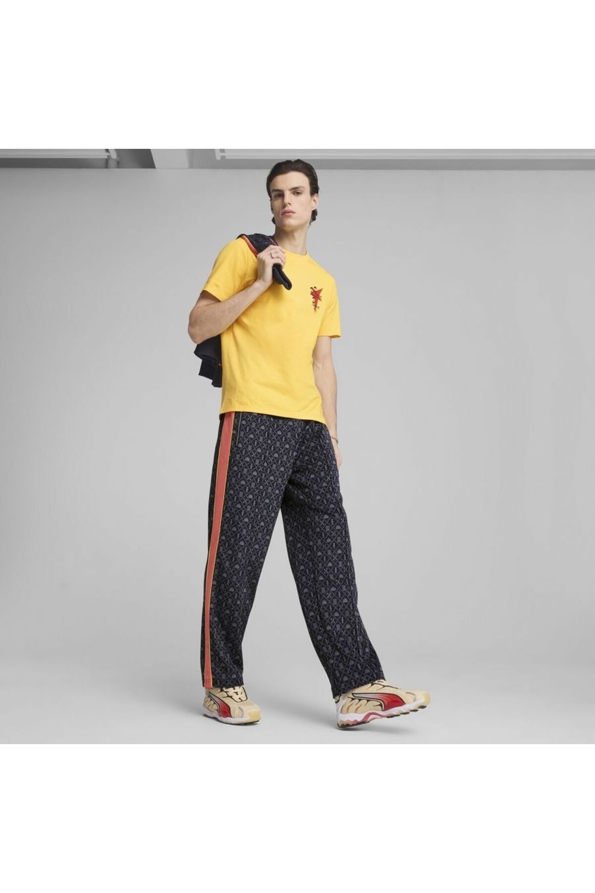 complete the look image