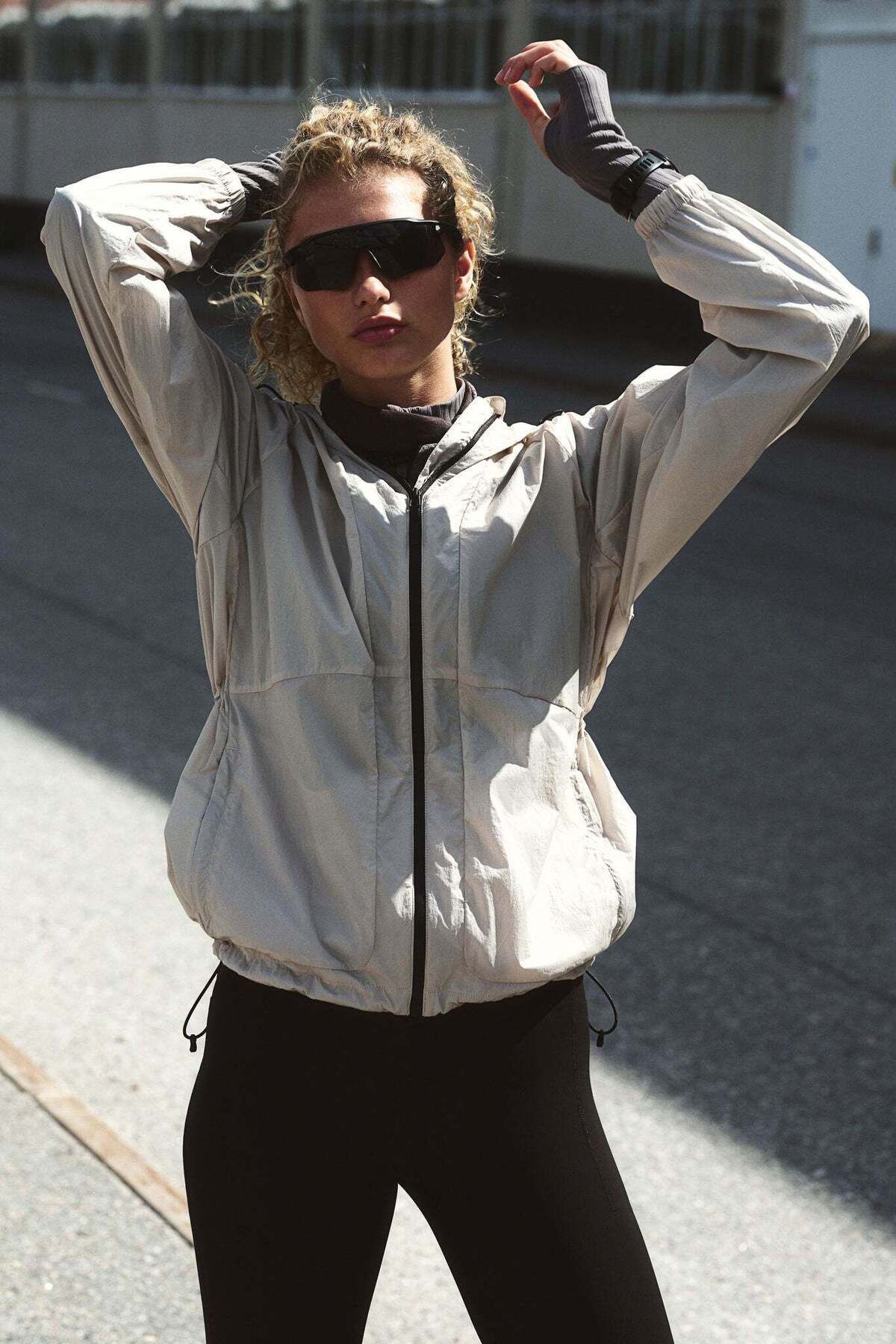 H&M-Hooded running jacket 1