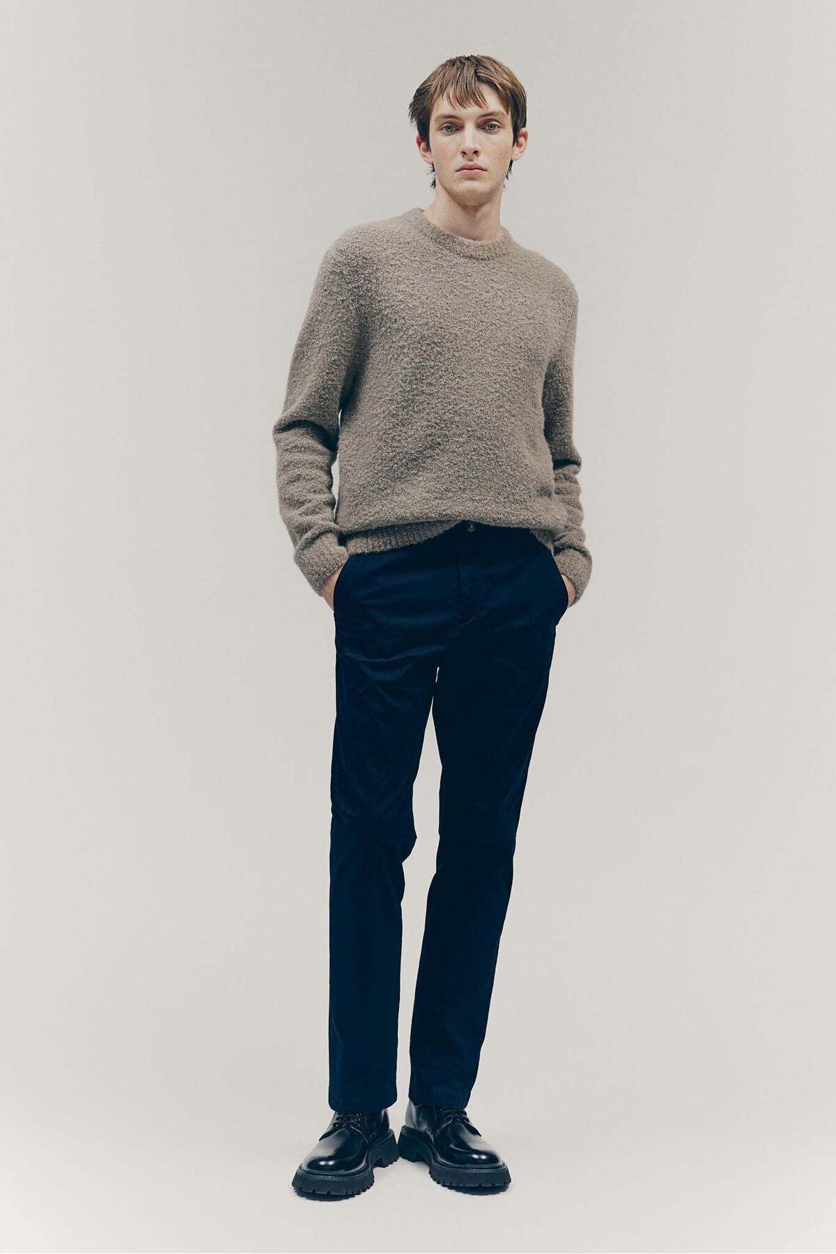 H&M-بنطال قطني ضيق 4