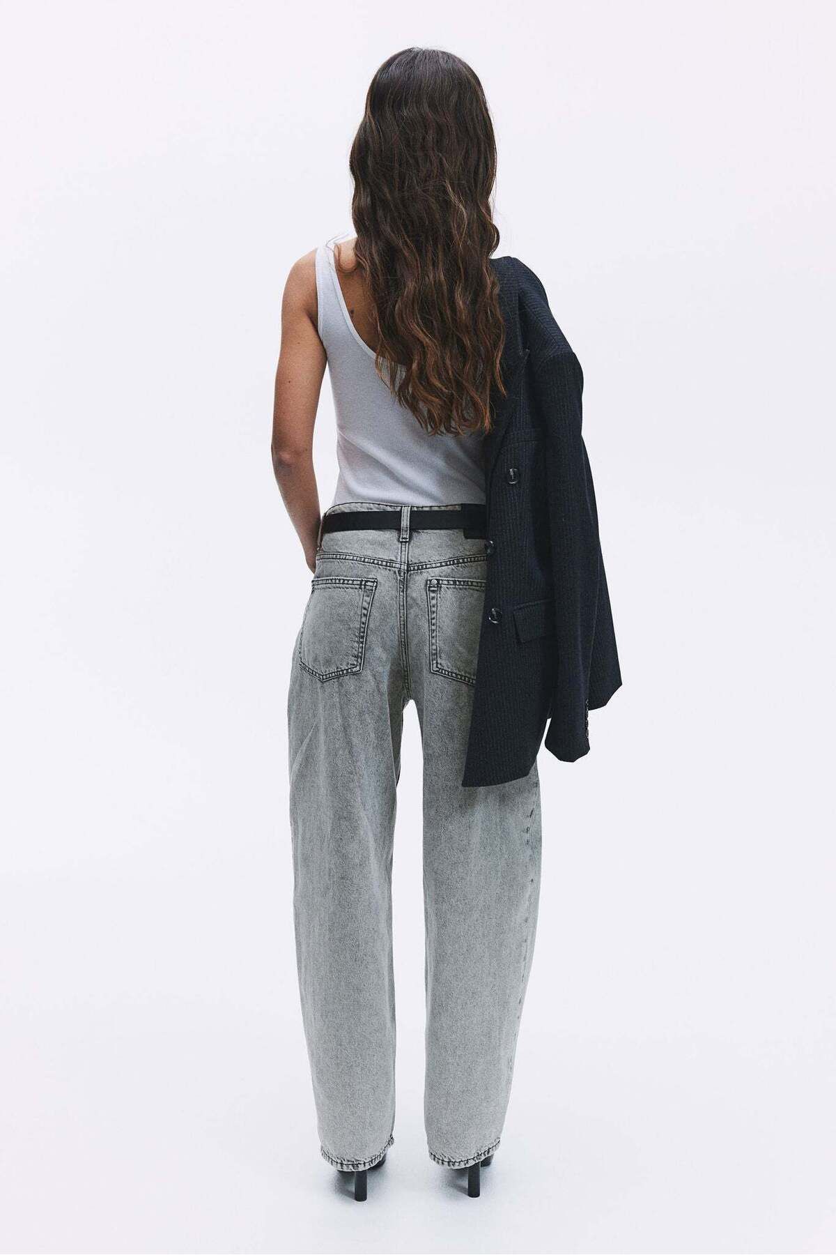complete the look image