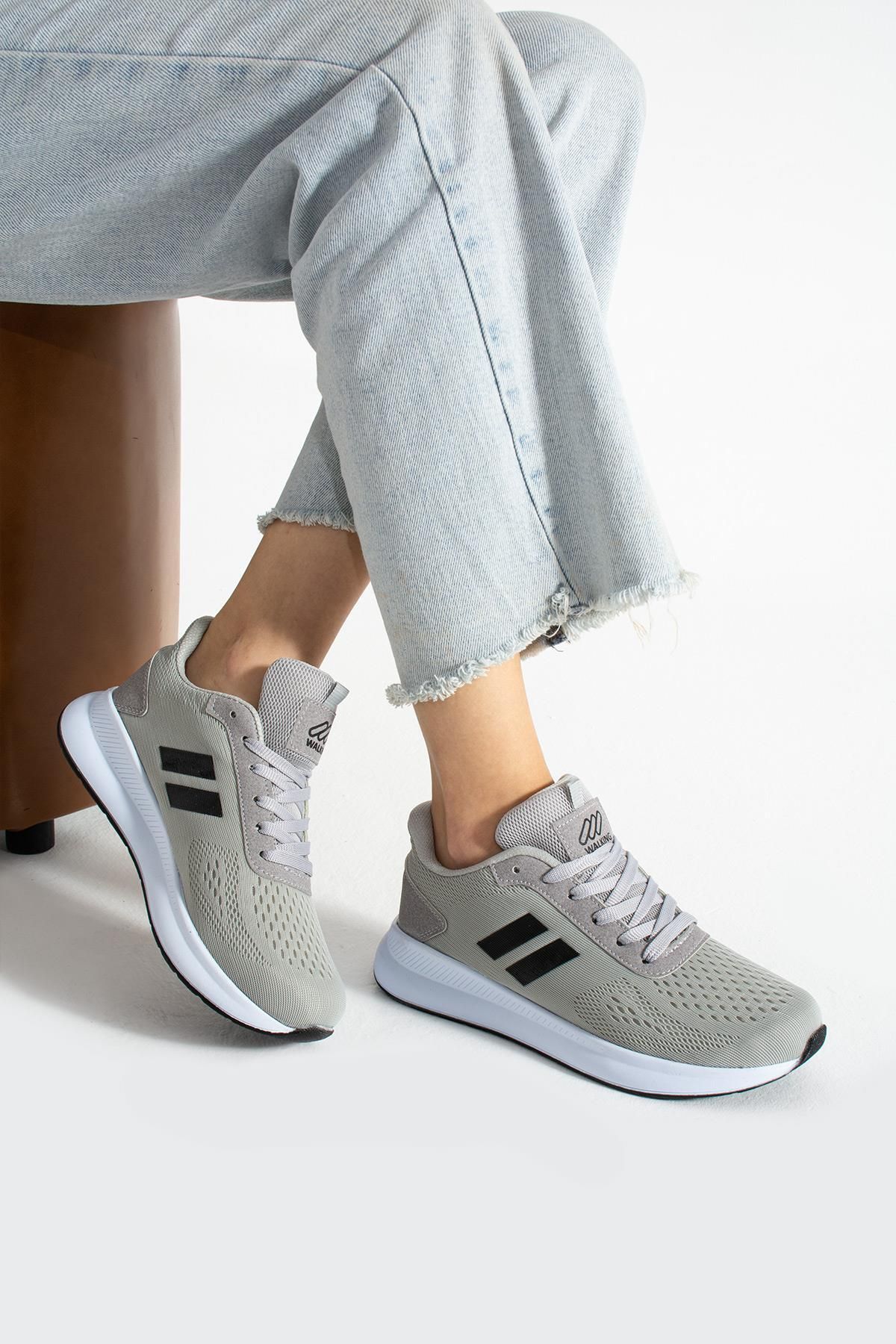 Peta Kadın Sneaker Ayakkabı Hava Alan Konforlu ve Esnek Kullanışlı Hava Alan Ortapedik Spor Ayakkabı
