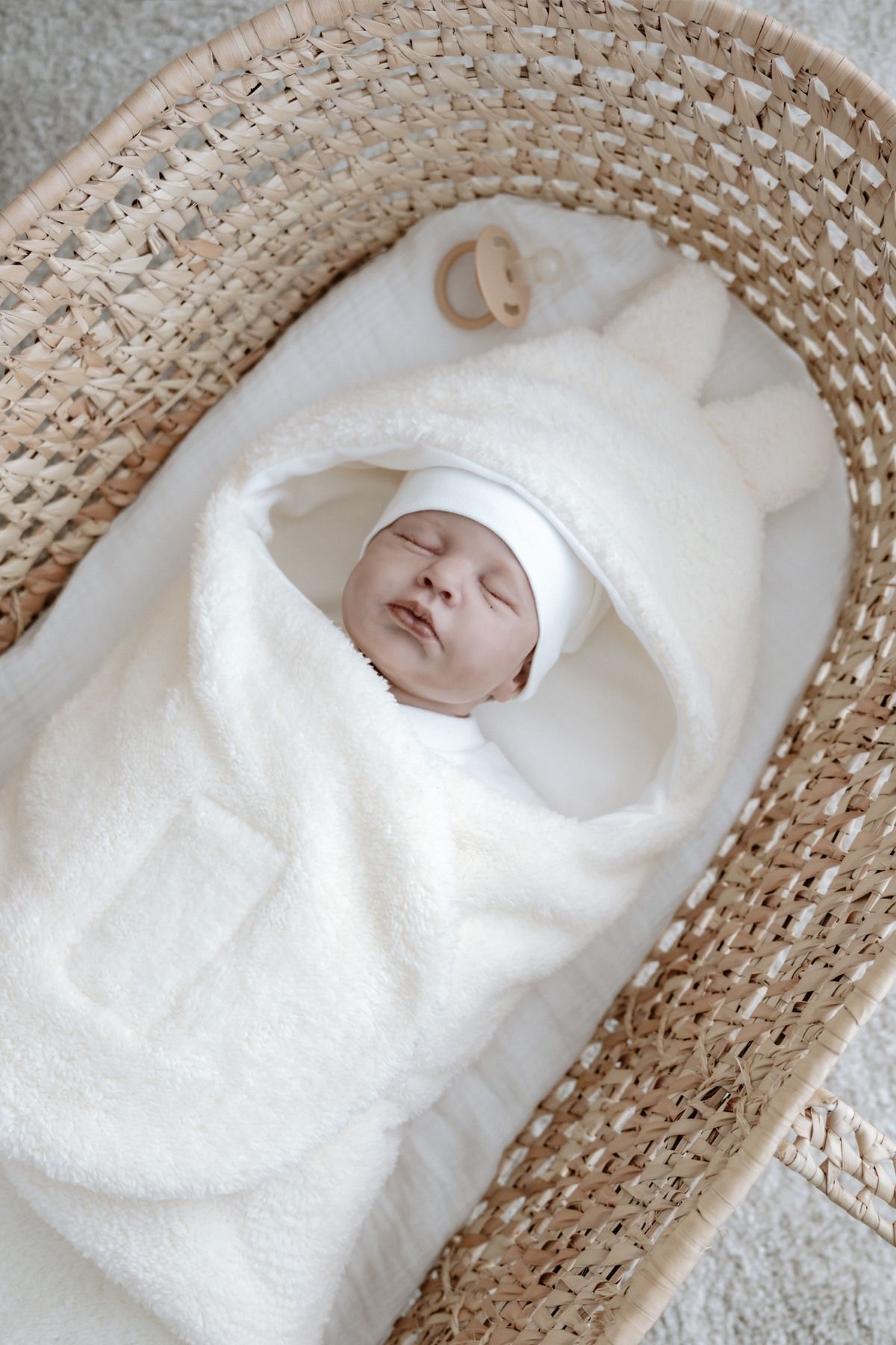 Tuğba Kuğu-Bohemian Duck - Plush Swaddle and Double Face Blanket 2