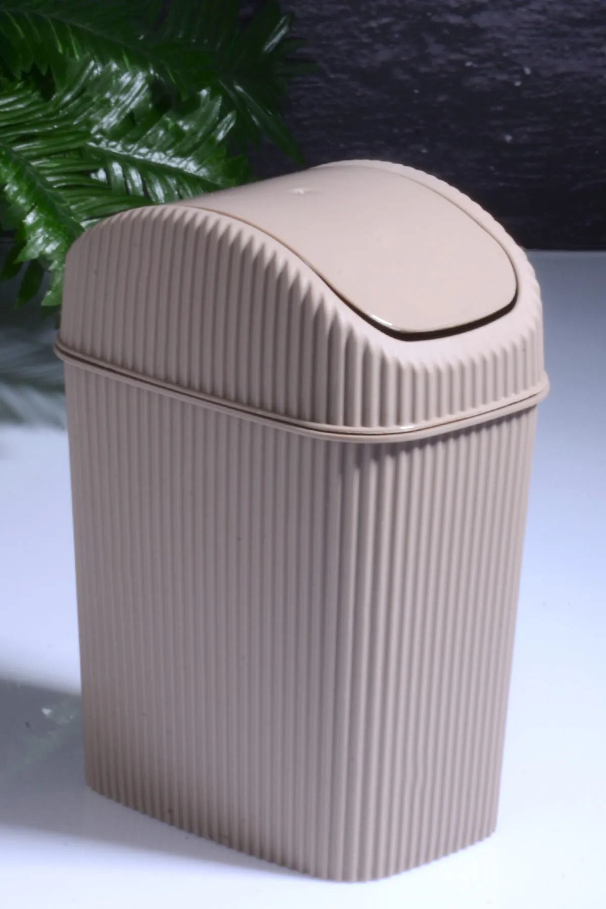 Orvila-Countertop Practical Maxi Trash Can 10.5 Lt. 1
