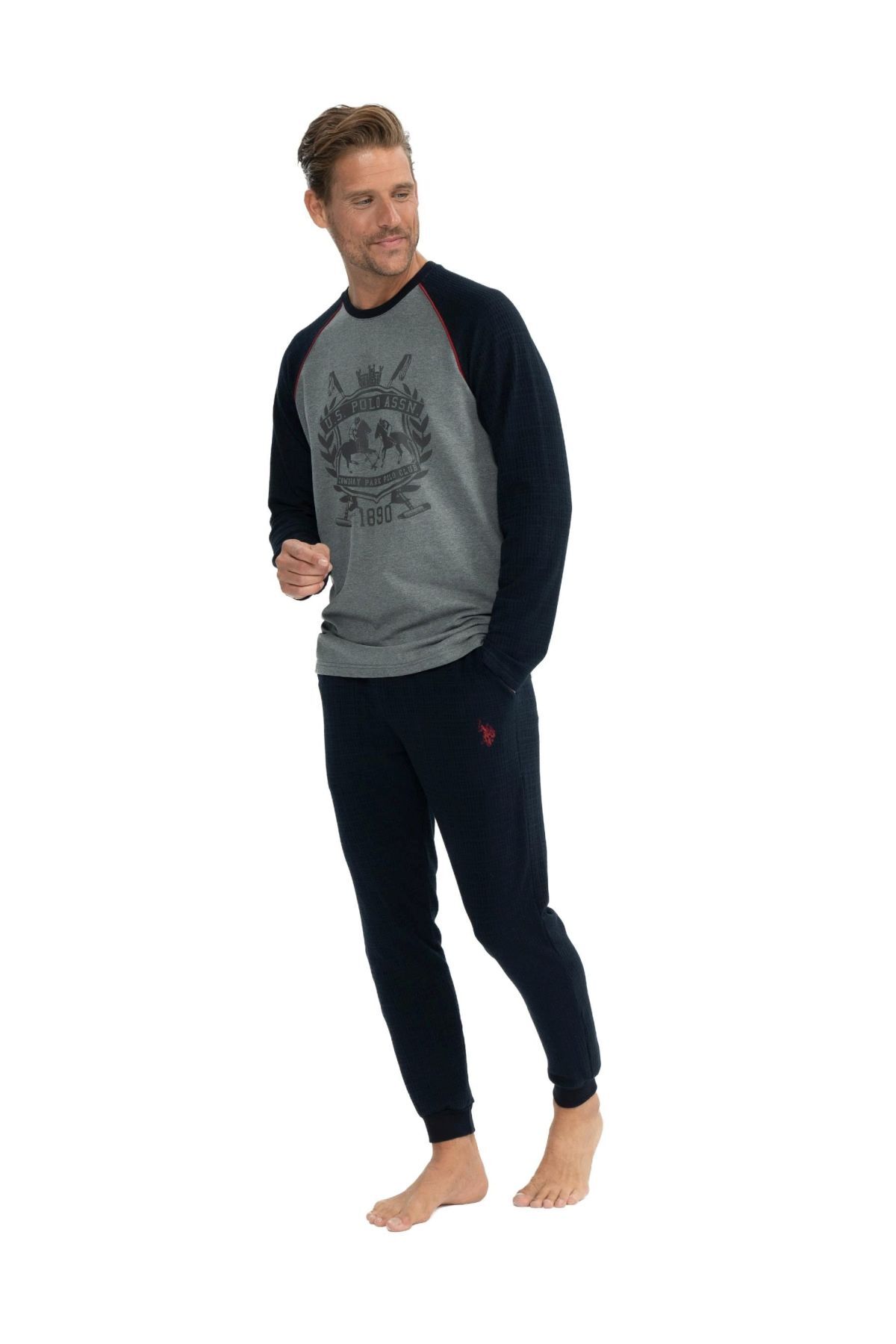 ست پیژامه و لباس خواب مردانه یقه گرد | یو اس پولو U.S. Polo Assn. TYCCD6A29C825D7400 TR - تصویر 2
