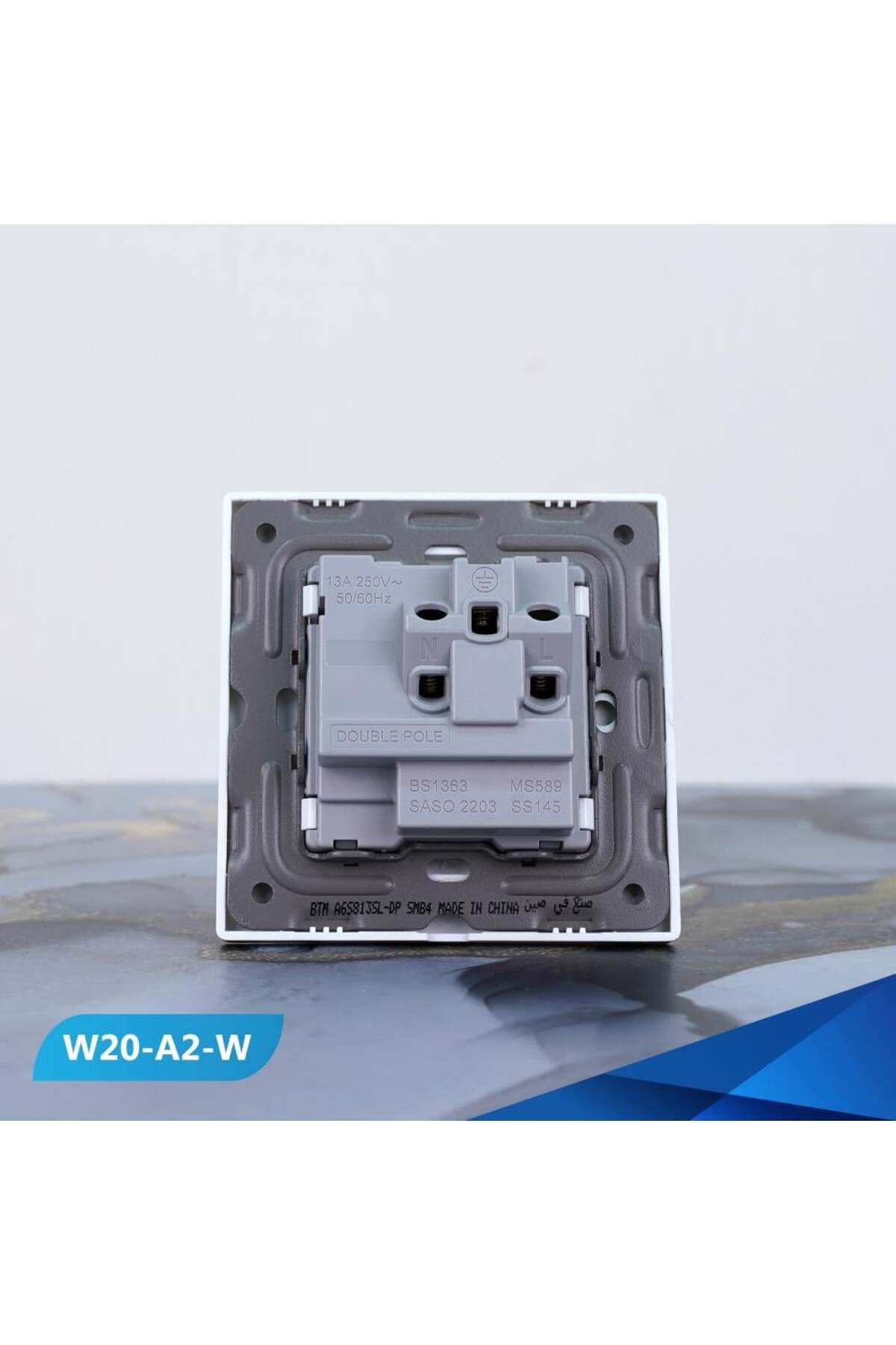 Btm-13 amp socket with switch and white bulb -3 pieces 3