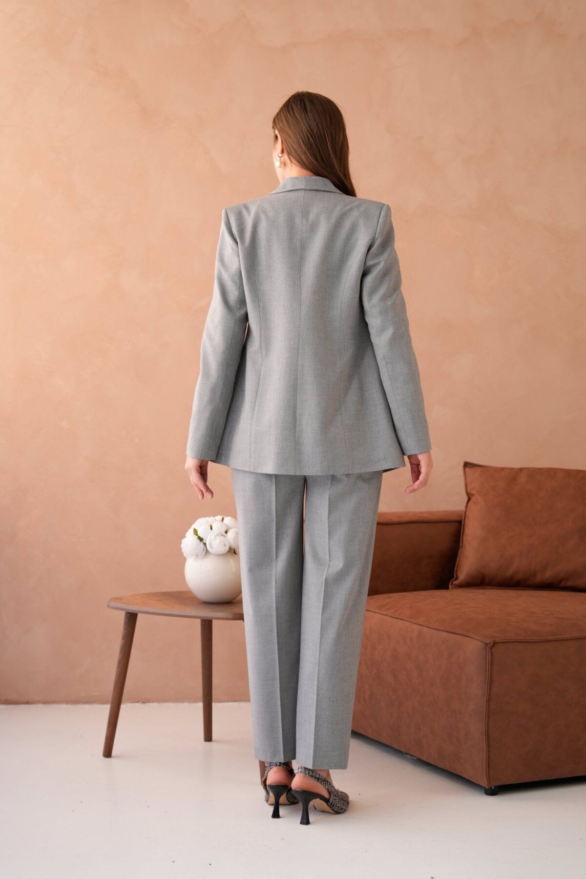 nodilife-Gray Single Button Classic Suit 4