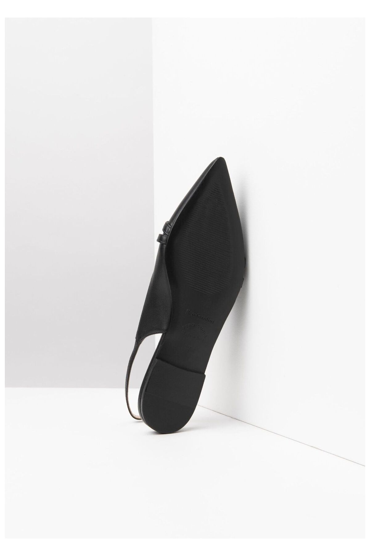 Nero Giardini-Pumps 7