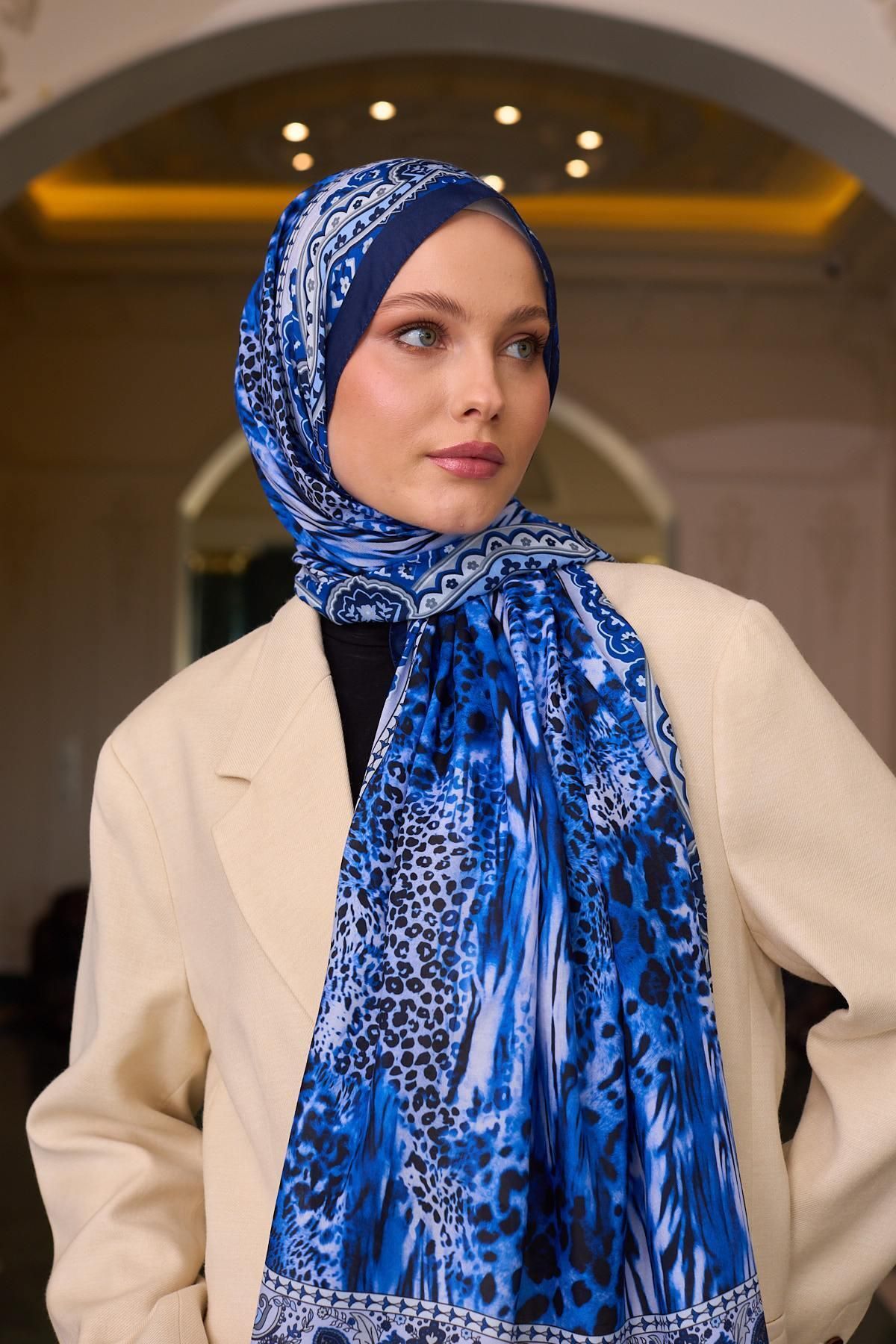 İpekhan-Patterned Voile Shawl, Silk Material, Blue Color 9802-13 Model 2