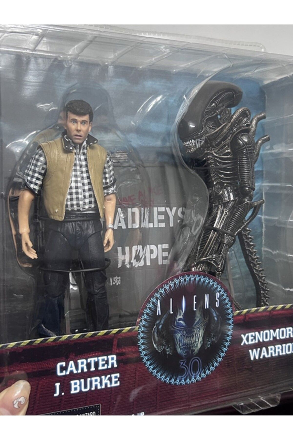 Choice-NECA Alien Vs Predator Action Figure Aliens vs Predator Grid Alien Xenomorph Translucent Model To... 8