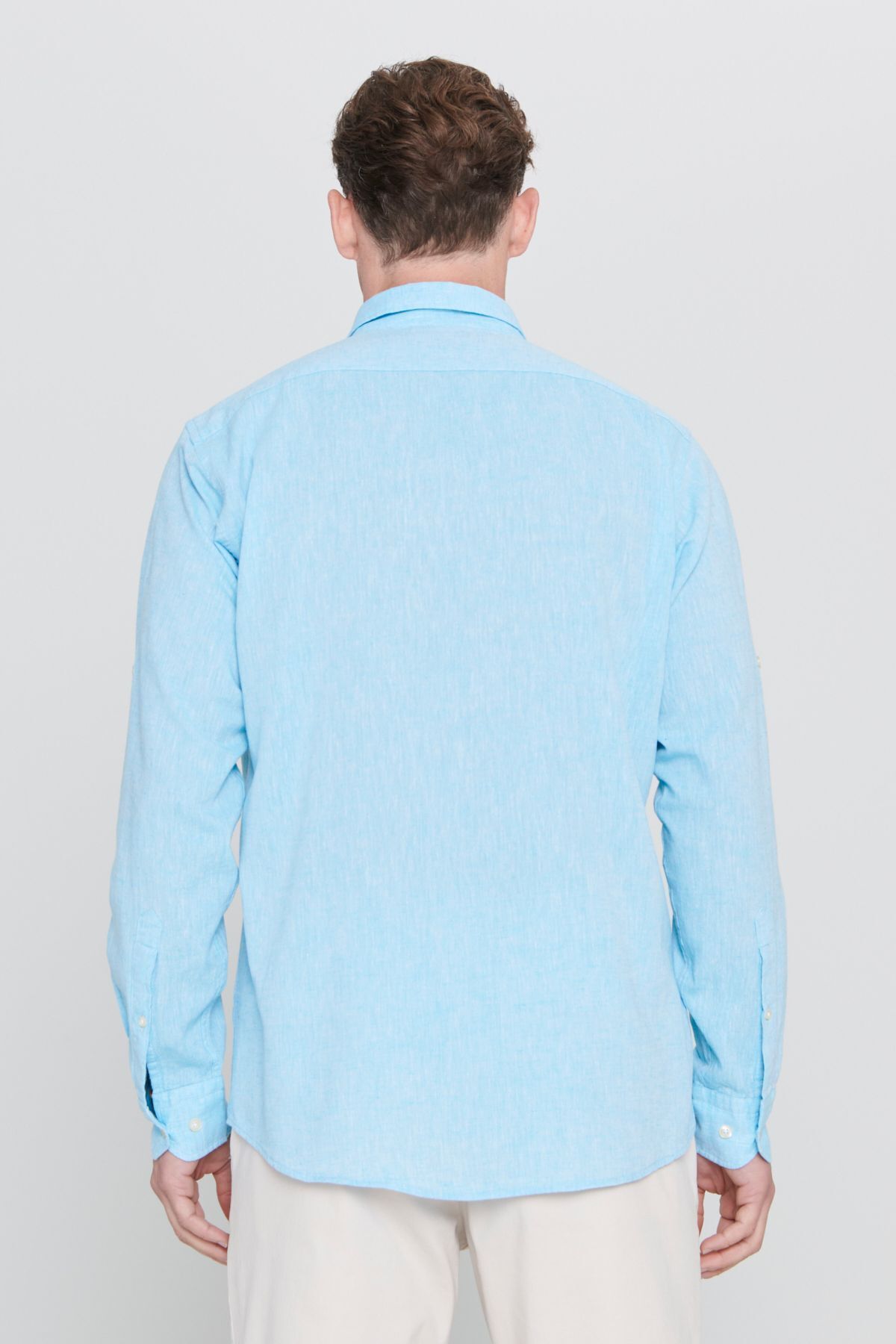 AC&Co / Altınyıldız Classics-Türkises Leinenhemd für Herren - Relaxed Fit, geknöpfter Kragen, Comfort Fit 6