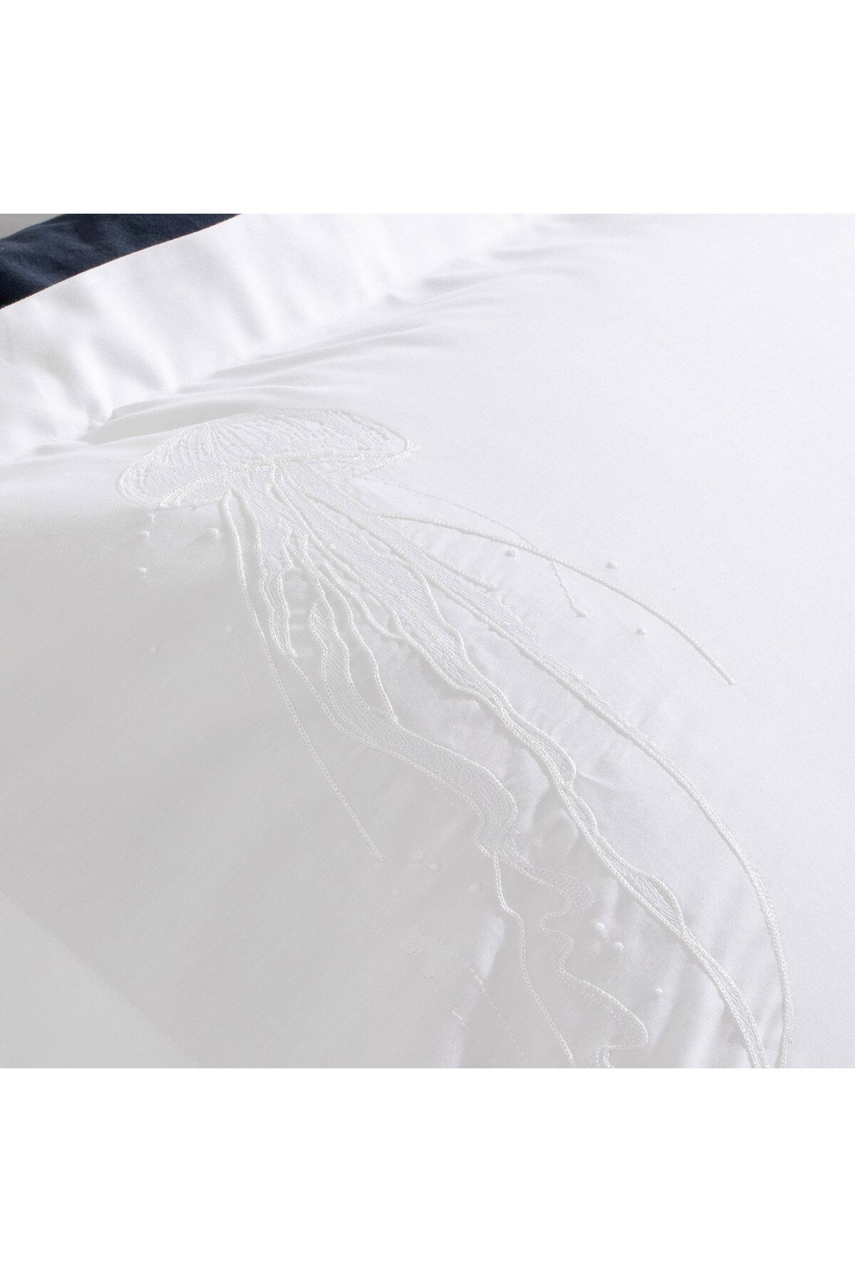 Chakra-Esteline Duvet Cover Set King White 4