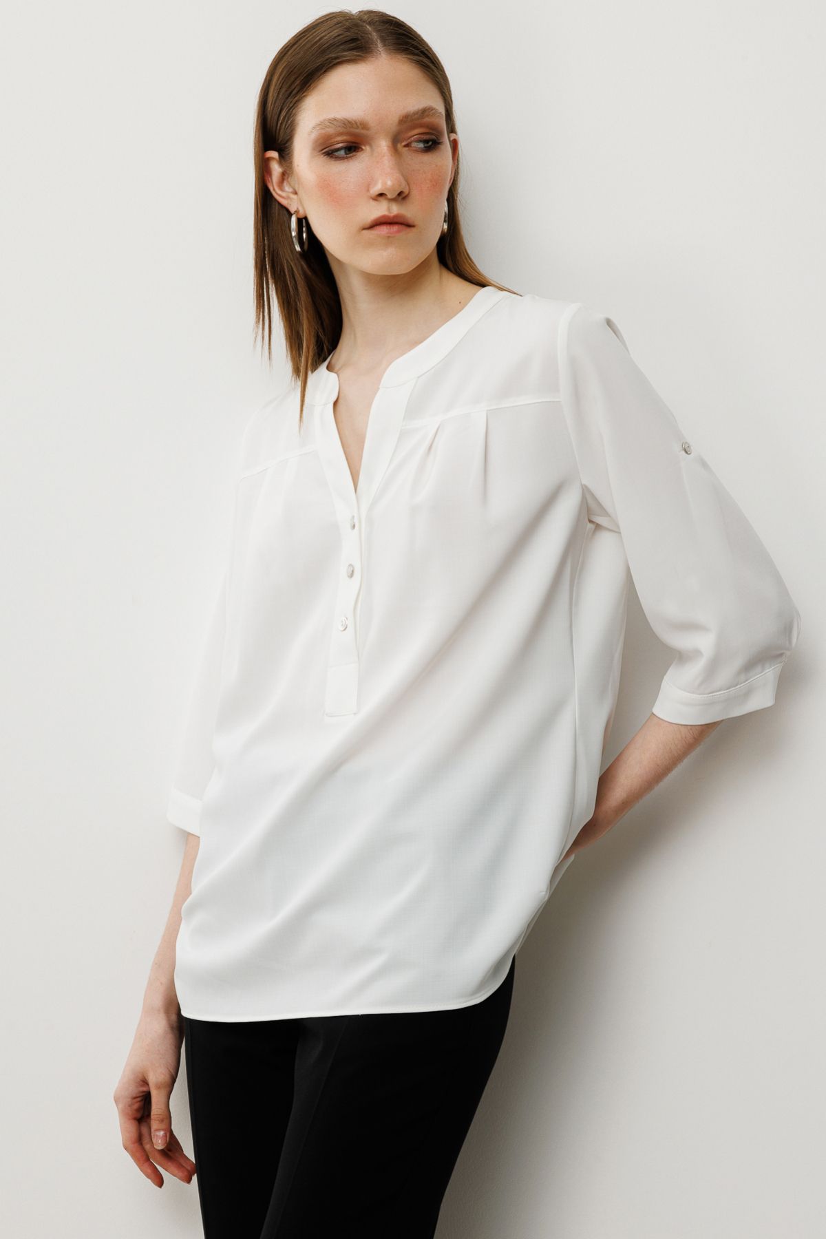 Ekol-Buttoned Front Three-Quarter Sleeve Blouse 2