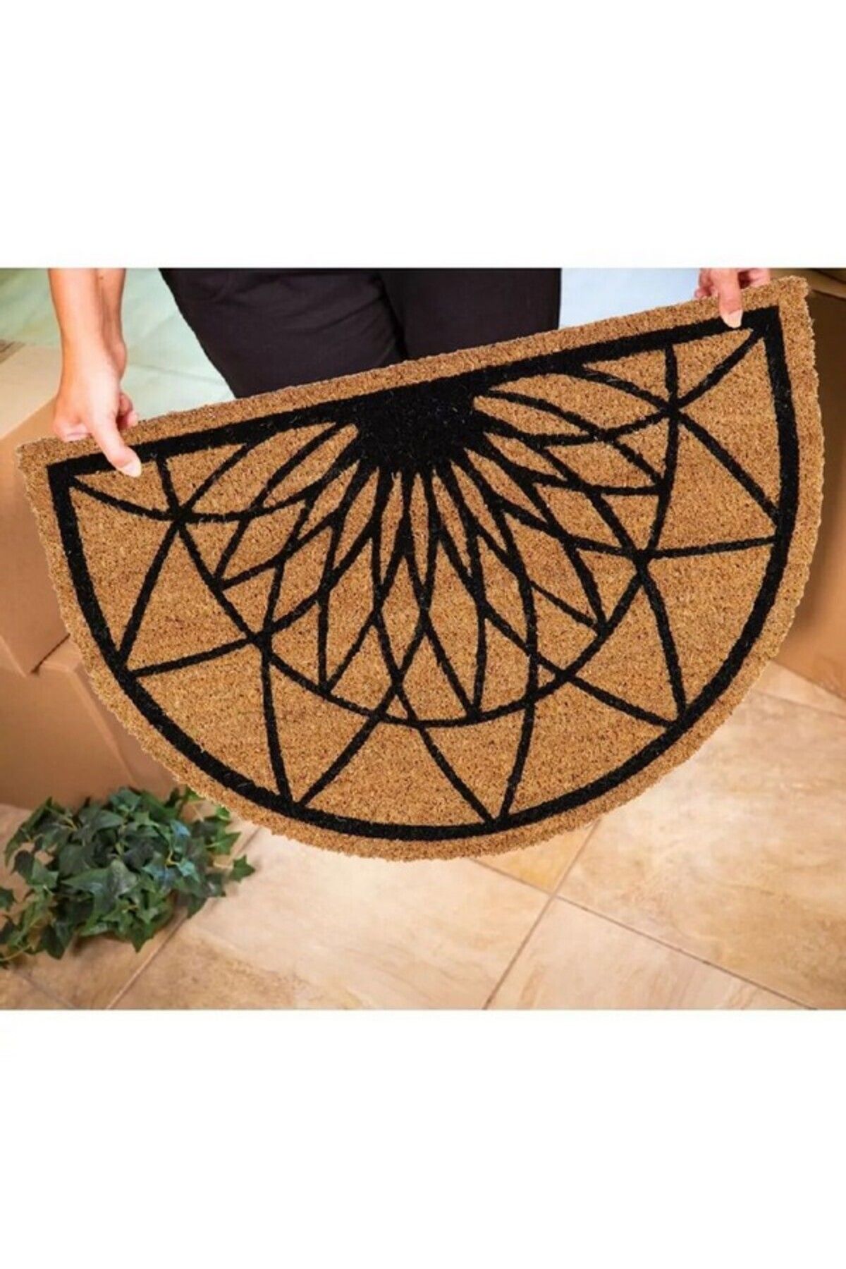 Luance-Non-Slip Backing Attractive Design Rosace Half Moon Door Mat 40 x 60cm 2