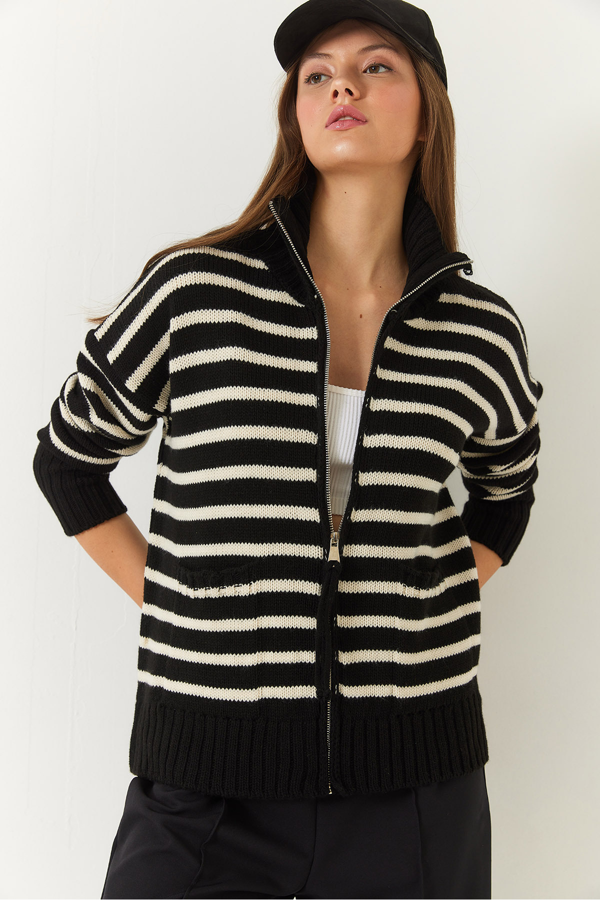 Striped Zip-Up Knitwear Cardigan with Pockets 3