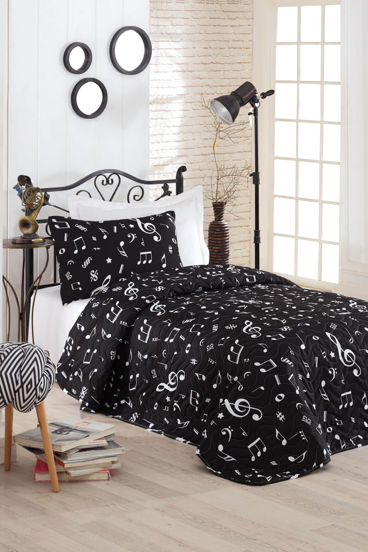 Eponj Home-Black Quilted Single Bedspread Set - Melodiy 2