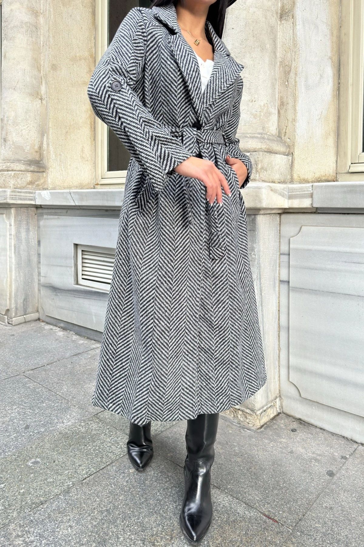 NEW LAVİVA-Black Double-Breasted Neckline, Double Pockets, Waist Belt, Long Herringbone Stamp Coat (No Lining) 8