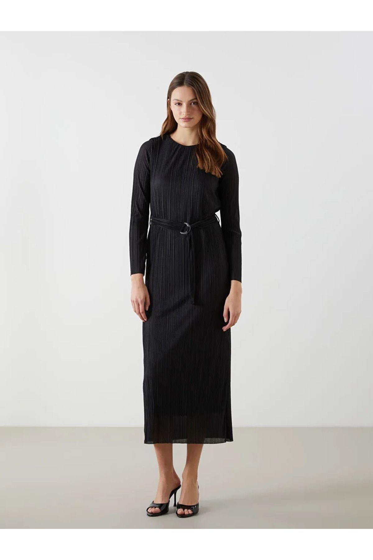 LC Waikiki Rochie De Damă Lcw Vision Neagră Cu Decolteu Rotund Femeie - S