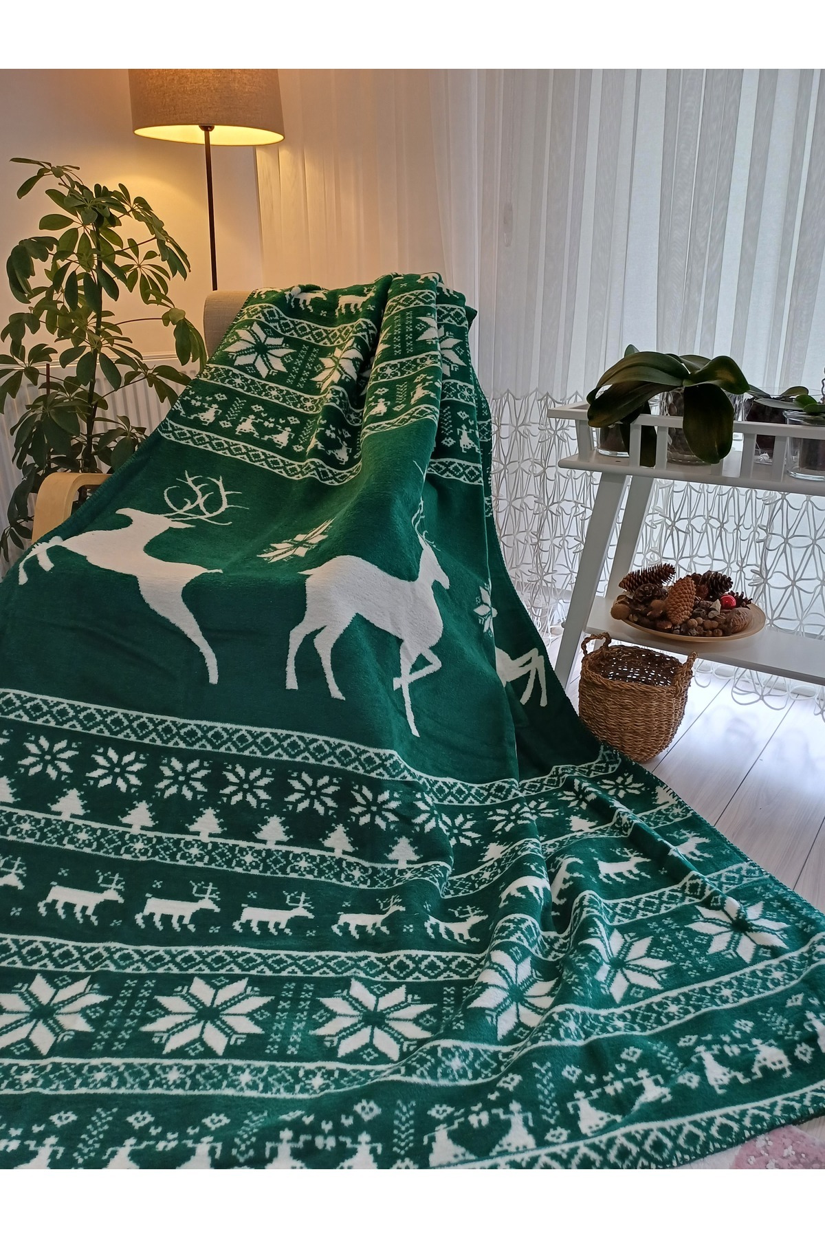 Christmas Blanket Single Blanket Green-white 150*200cm New Year Gift