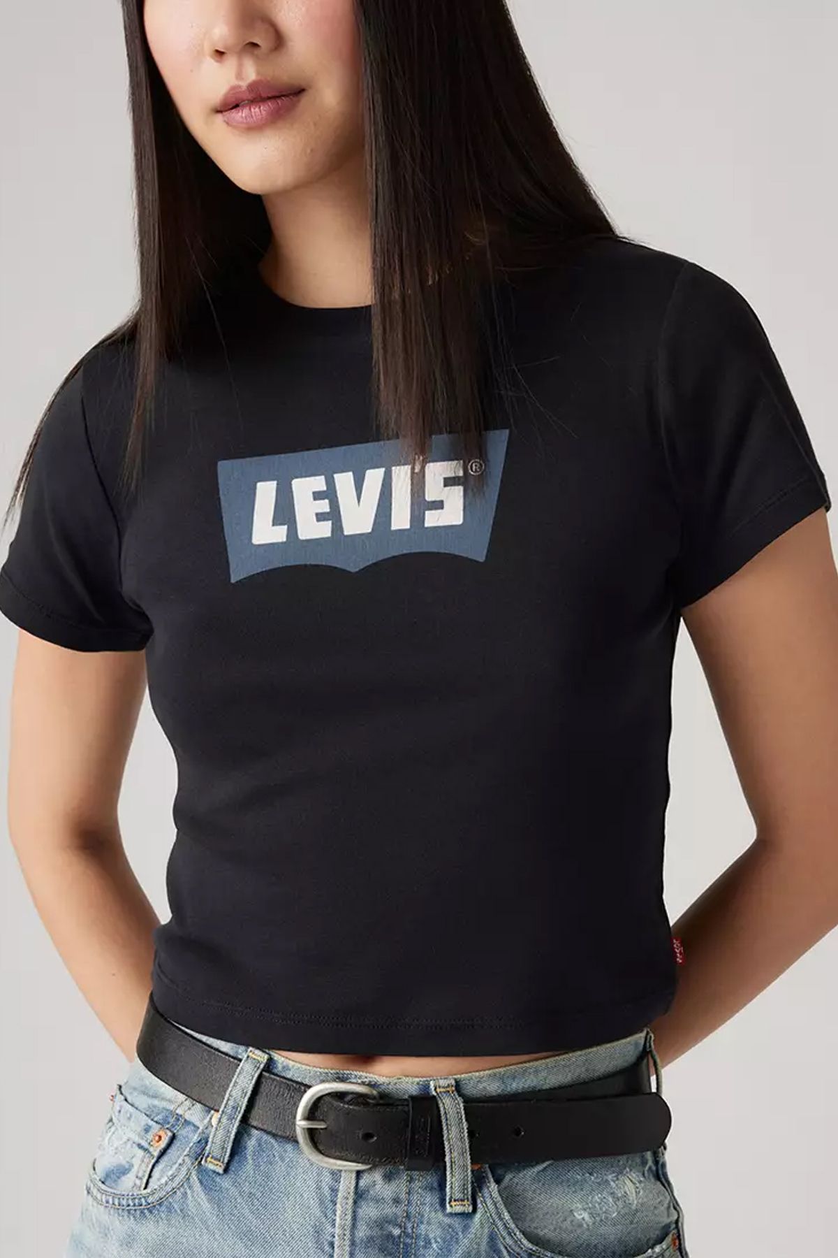 Levi's-تيشيرت نسائي بطبعة Essential Sporty - A8798-0030 3