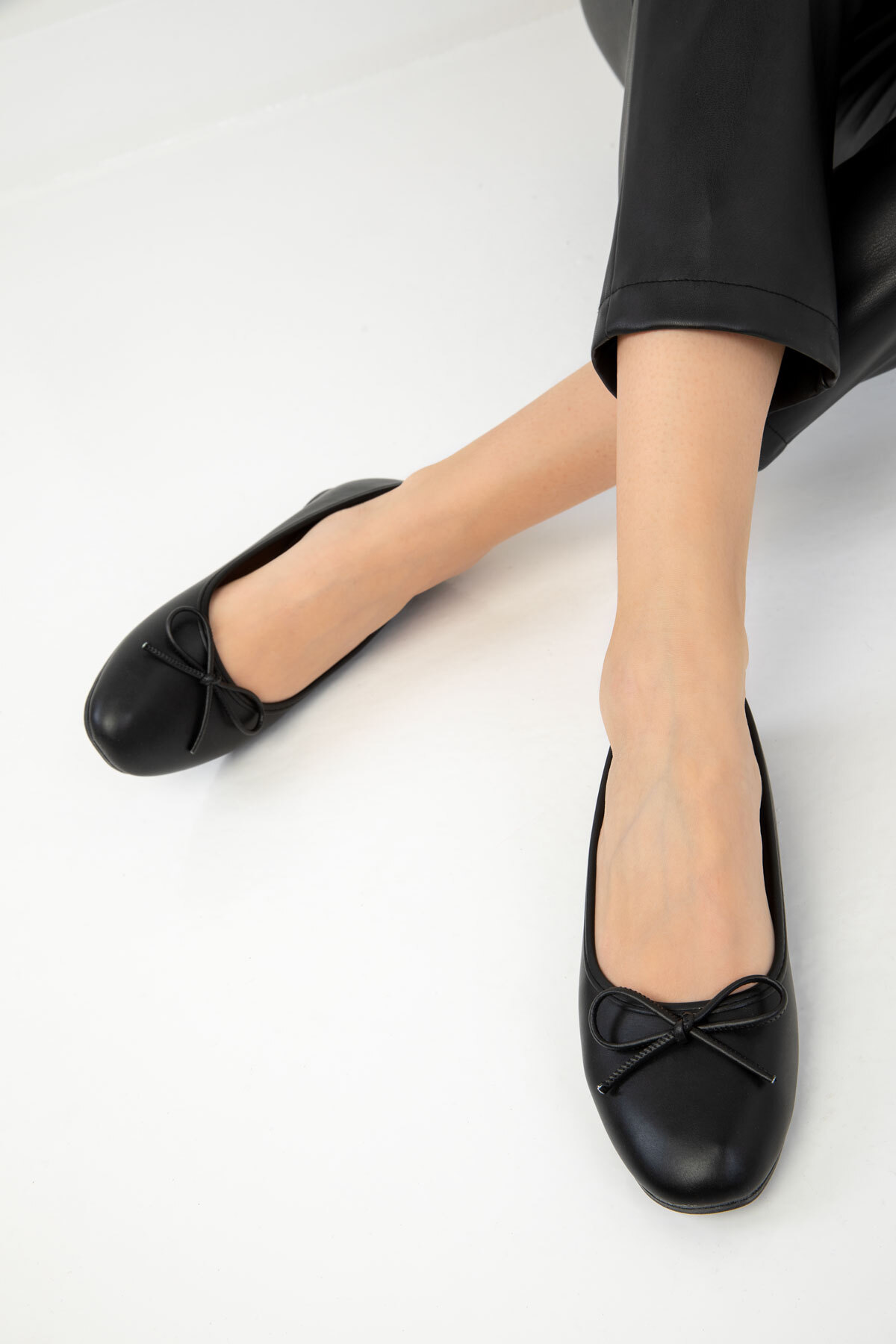 SOHO-Schwarzes Damen-Ballerina-Ballett 20210 1