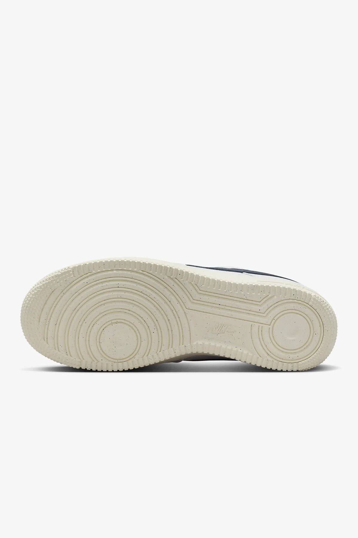 Nike-AIR FORCE 1 '07 NN – Weiß/Pabok-Ivory-Metallic Gold 2