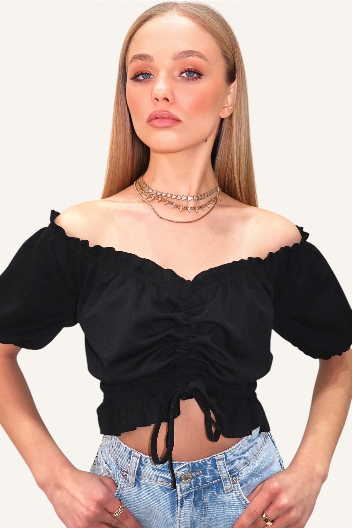 Trend Alaçatı Stili-Μαύρη μπλούζα με γιακά Madonna - Σχέδιο με ελαστική μέση και μανίκια, σχέδιο με κορδόνι μπροστά ALC-X8562 2