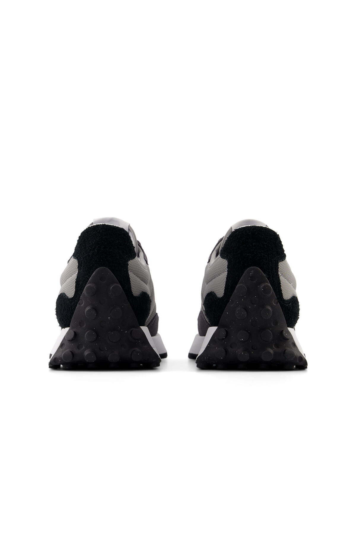 کفش اسنیکر نیو بالانس زنانه پارچه خاکستری بیسیک راسته      کژوال/روزمره | New Balance U327MD ID - تصویر 7