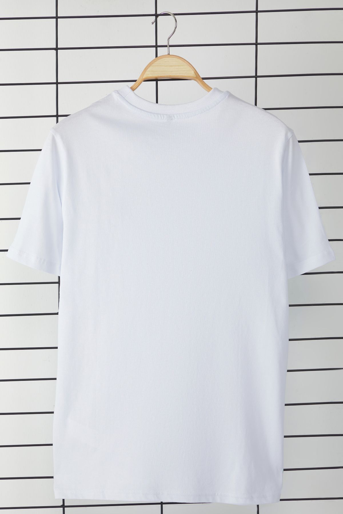 Trendyol Collection-White Regular/Regular Fit Embroidery Detail 100% Cotton T-Shirt Tmnss24Ts00056 3