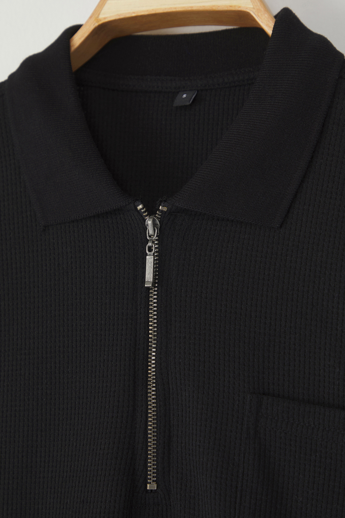 Trendyol Collection-Černé oversize střihové polo tričko TMNSS25PO00019 4