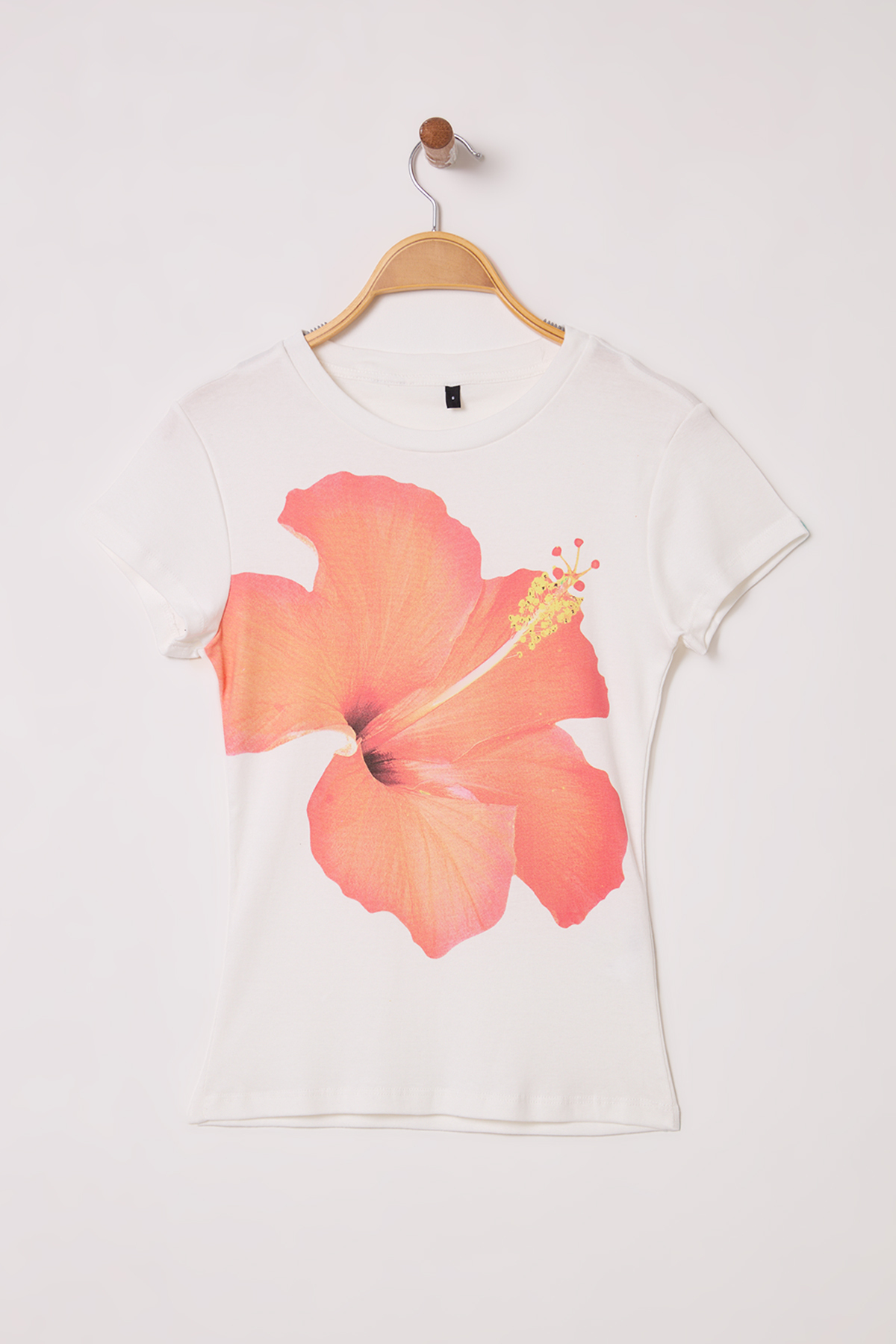 Trendyolmilla  Ekru Çiçek Baskılı Fitted/Vücuda Oturan Örme T-Shirt TWOSS25TS00031 - Görsel 5