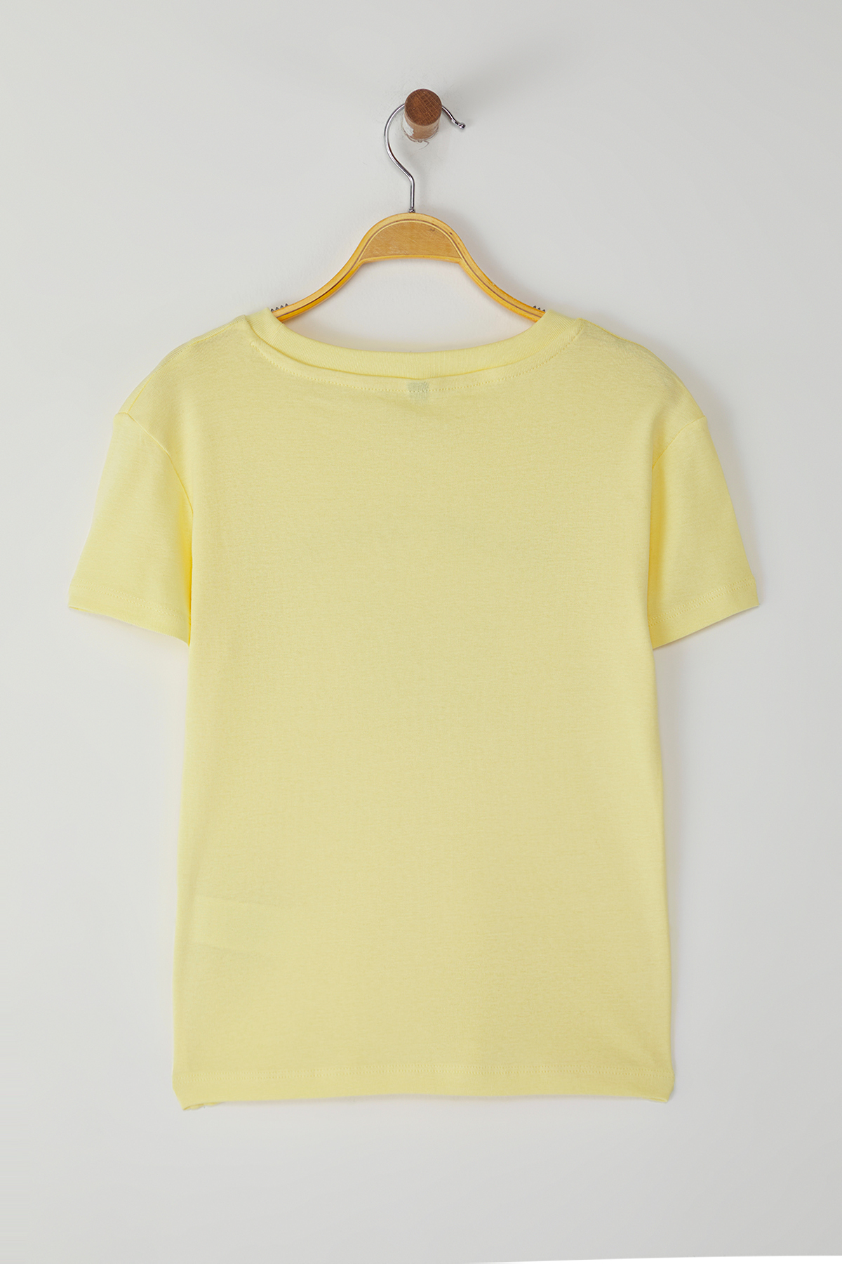 Trendyolmilla  Açık Sarı Tavşan Baskılı Fitted/Vücuda Oturan Örme T-Shirt TWOSS25TS00095 - Görsel 6