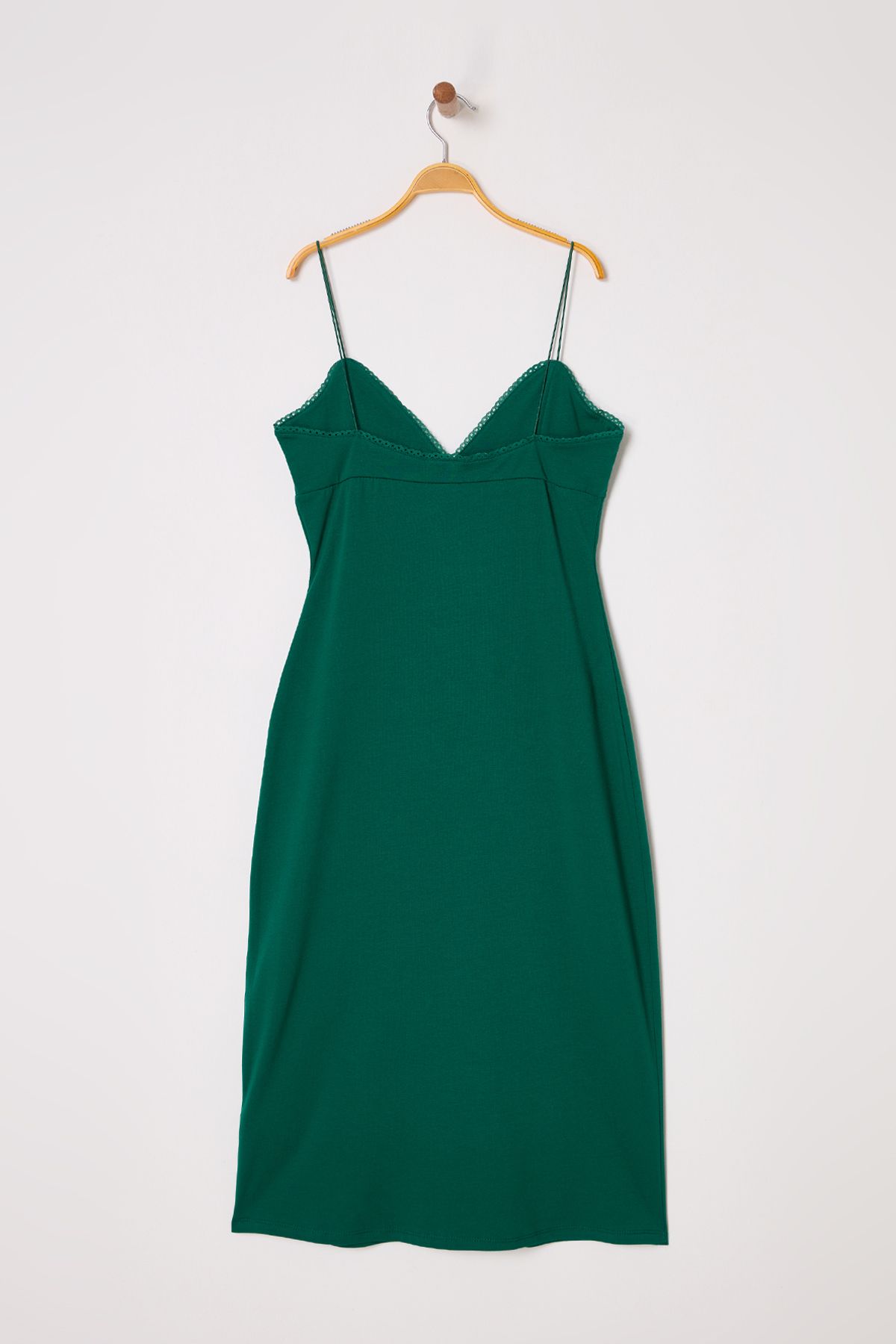 Trendyol Collection-Emerald Green Straight Bow Midi Strap Stretchy Knitted Dress Twoss25El00322 7