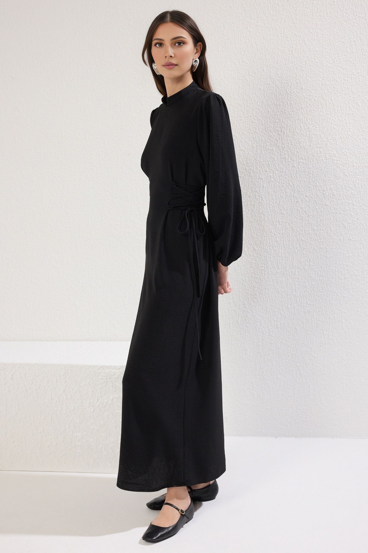 Trendyol Modest-Fekete Hakim gallér Beli Britli Aerobin szőtt ruha TCTSS25EB00082 2
