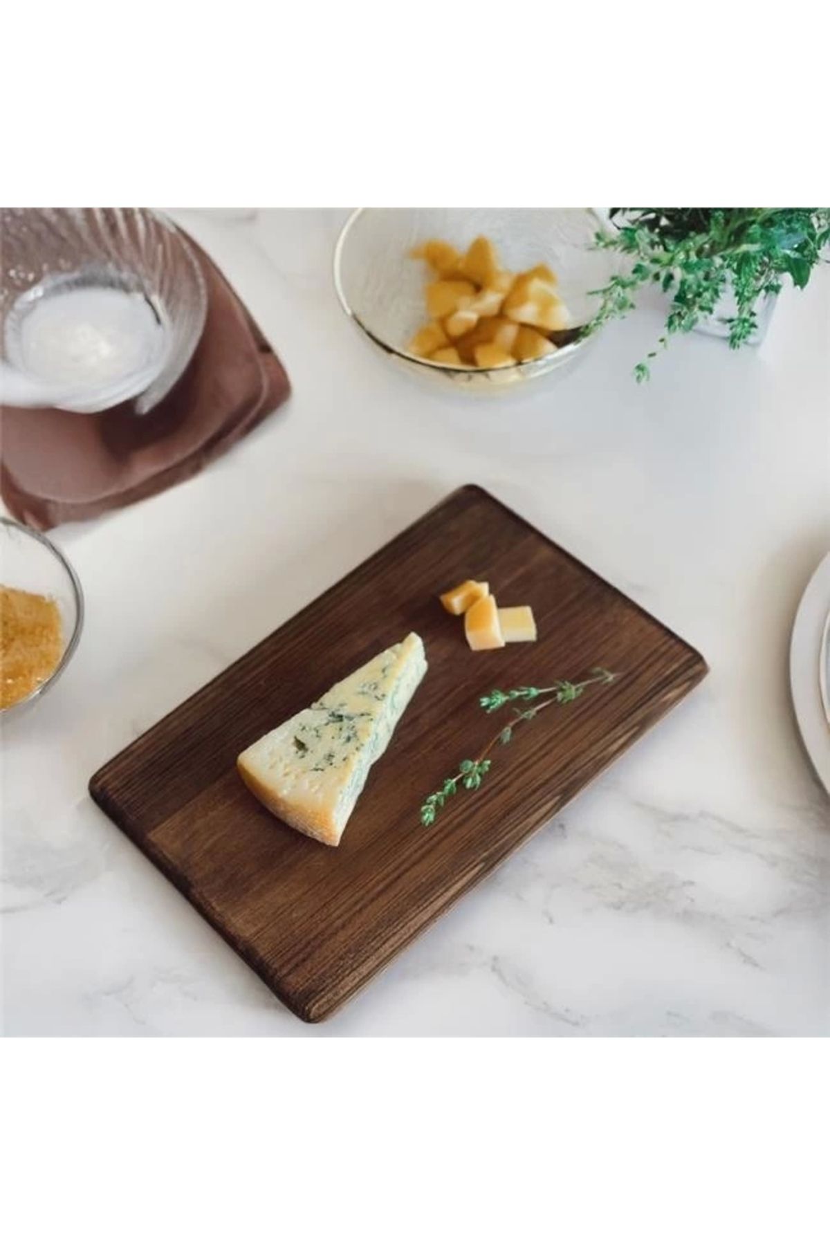 Akayev-Wooden 30X15 cm Standing Presentation Plate 2