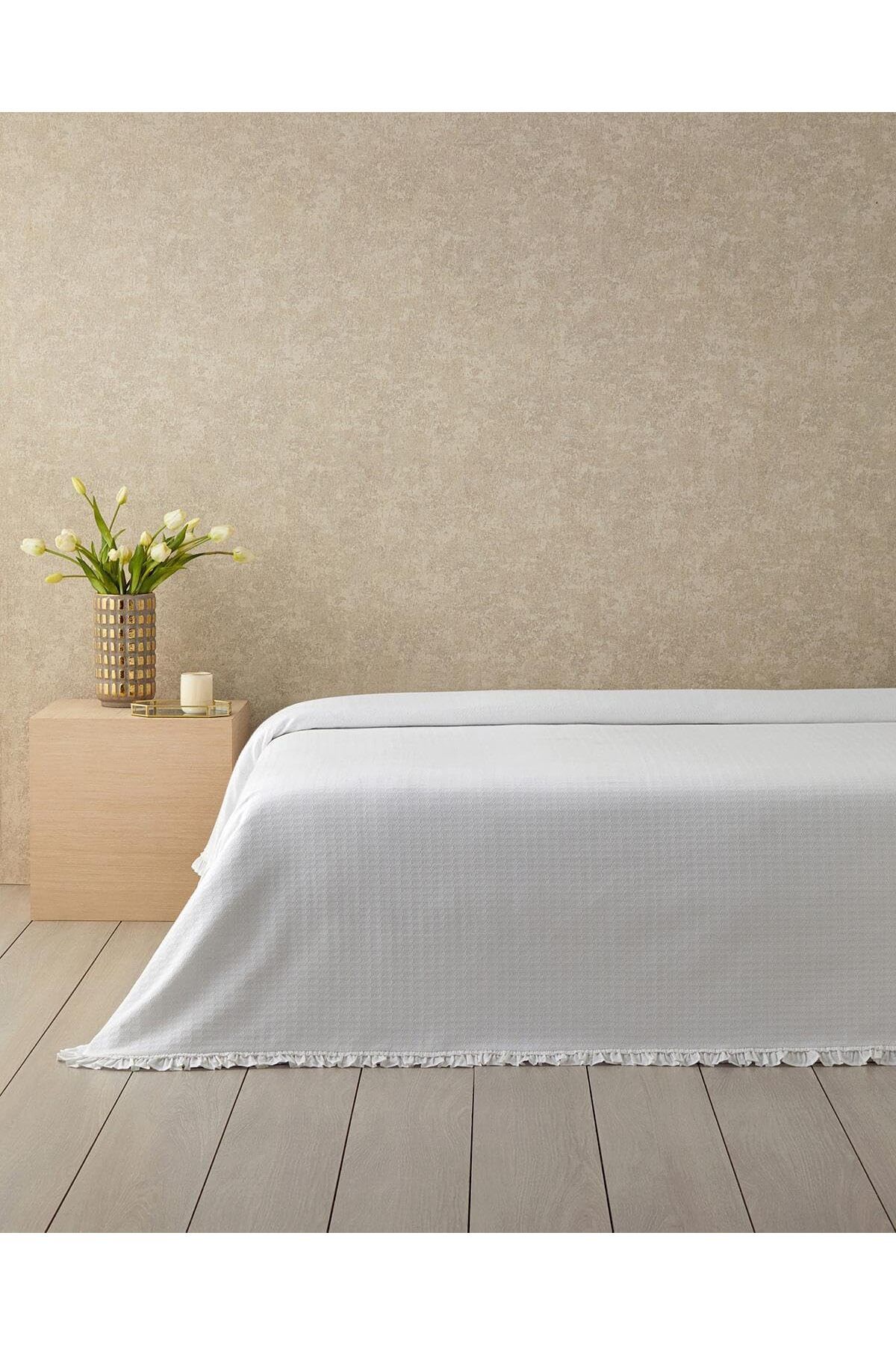 STOREMAX nffashopm Home Lenora Pamuklu Fırfırlı Çift Kişilik Pike Beyaz storestarx 1051353