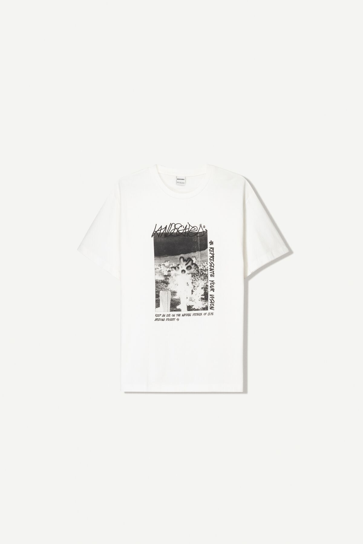 تی شرت آستین کوتاه طرح دار Bershka