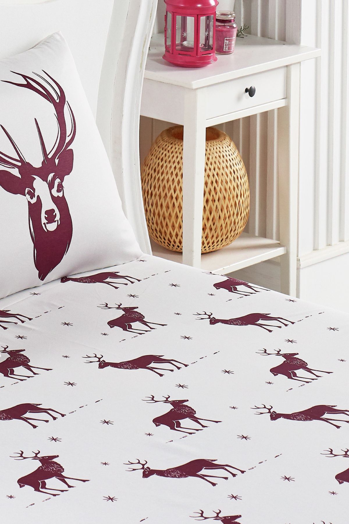 Eponj Home-Single Person Elastic Sheet Set Deer Burgundy 2