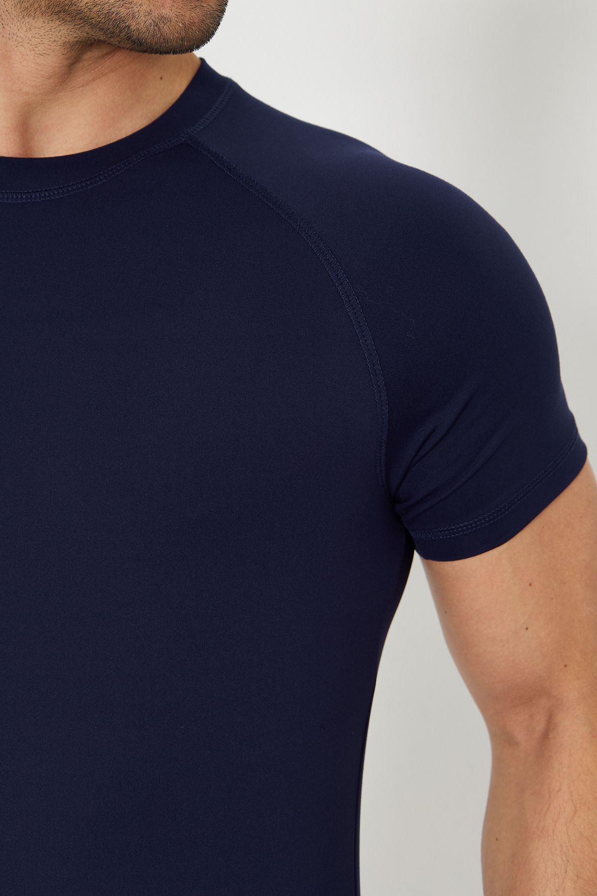 WUCHT-Men's Navy Blue Sleeves Slim Fit Compression Gym Fitness Sports T-Shirt 2