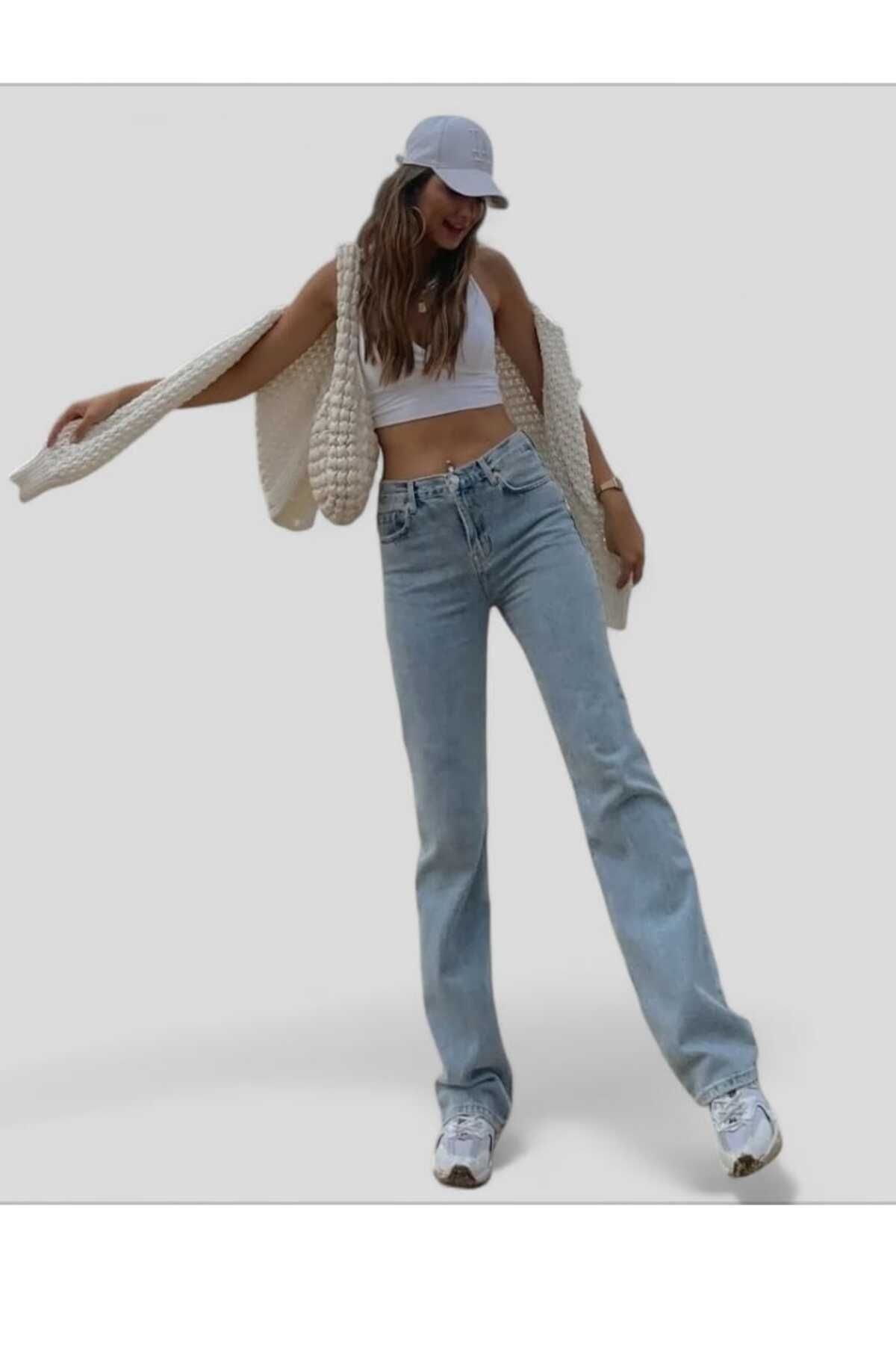 complete the look image