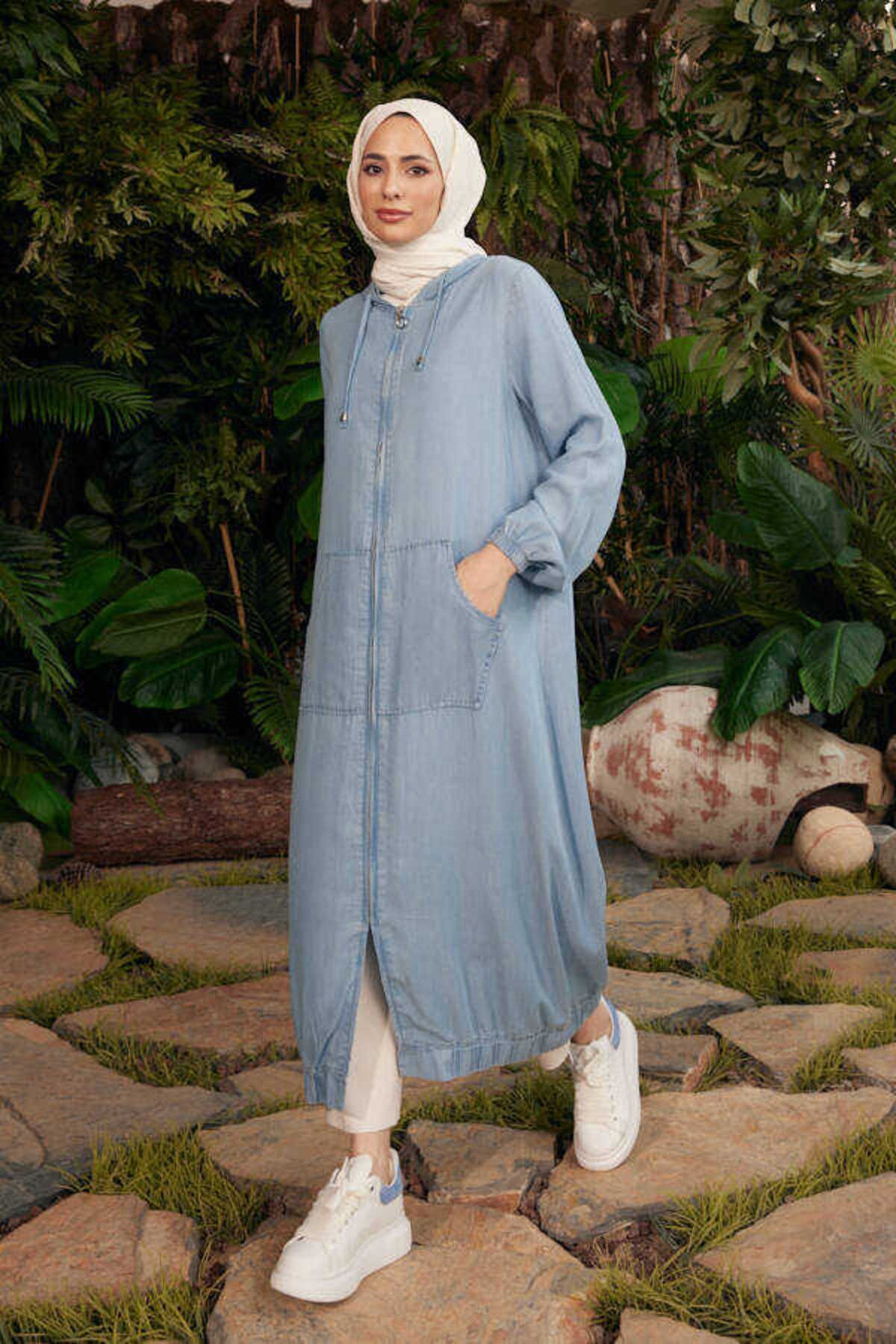 Neways-6475-Blue Hooded Zippered Tunic 3