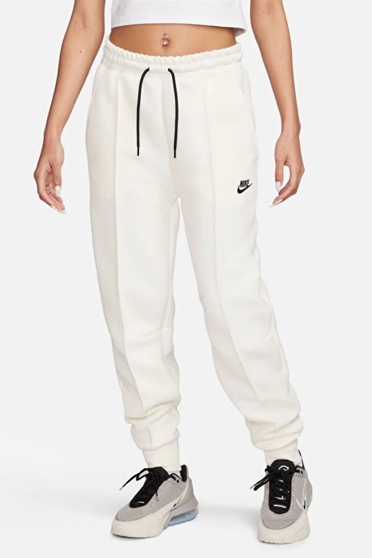 Nike-Women's Sweatpants - W Nsw Tch Flc Mr Jggr, Cream, Big Sport 1