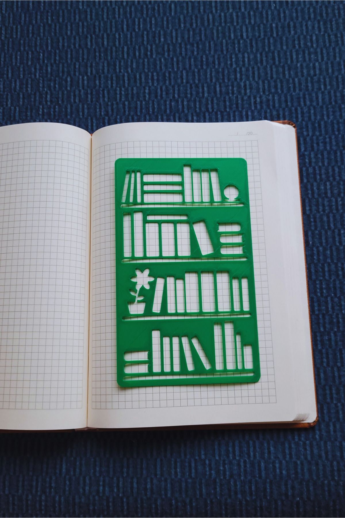 Karmelom Studio-Bullet Journal Bookshelf Template Ruler - Reading List & Library Drawing 2
