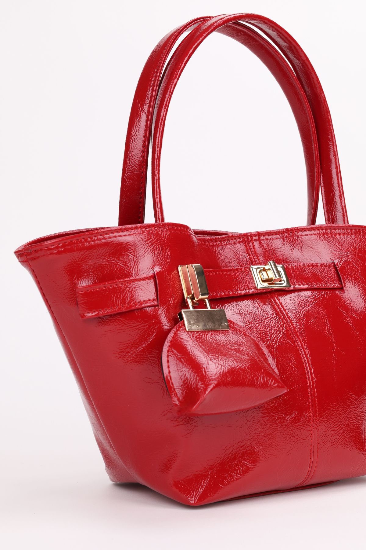 NOTHING-Red Patent Leather - Magnet Hand and Shoulder Bag Samira with Charm Detail 5