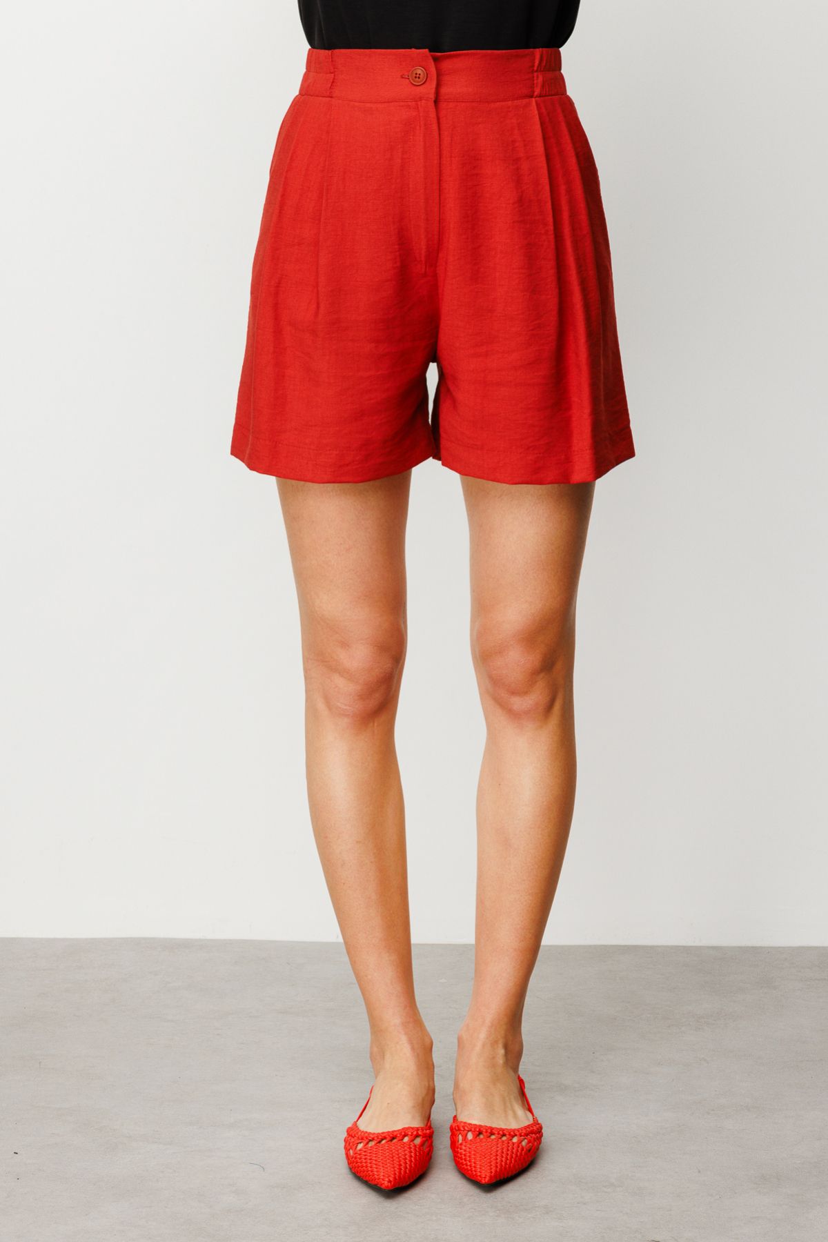 ON-Elastic Waist Shorts 4